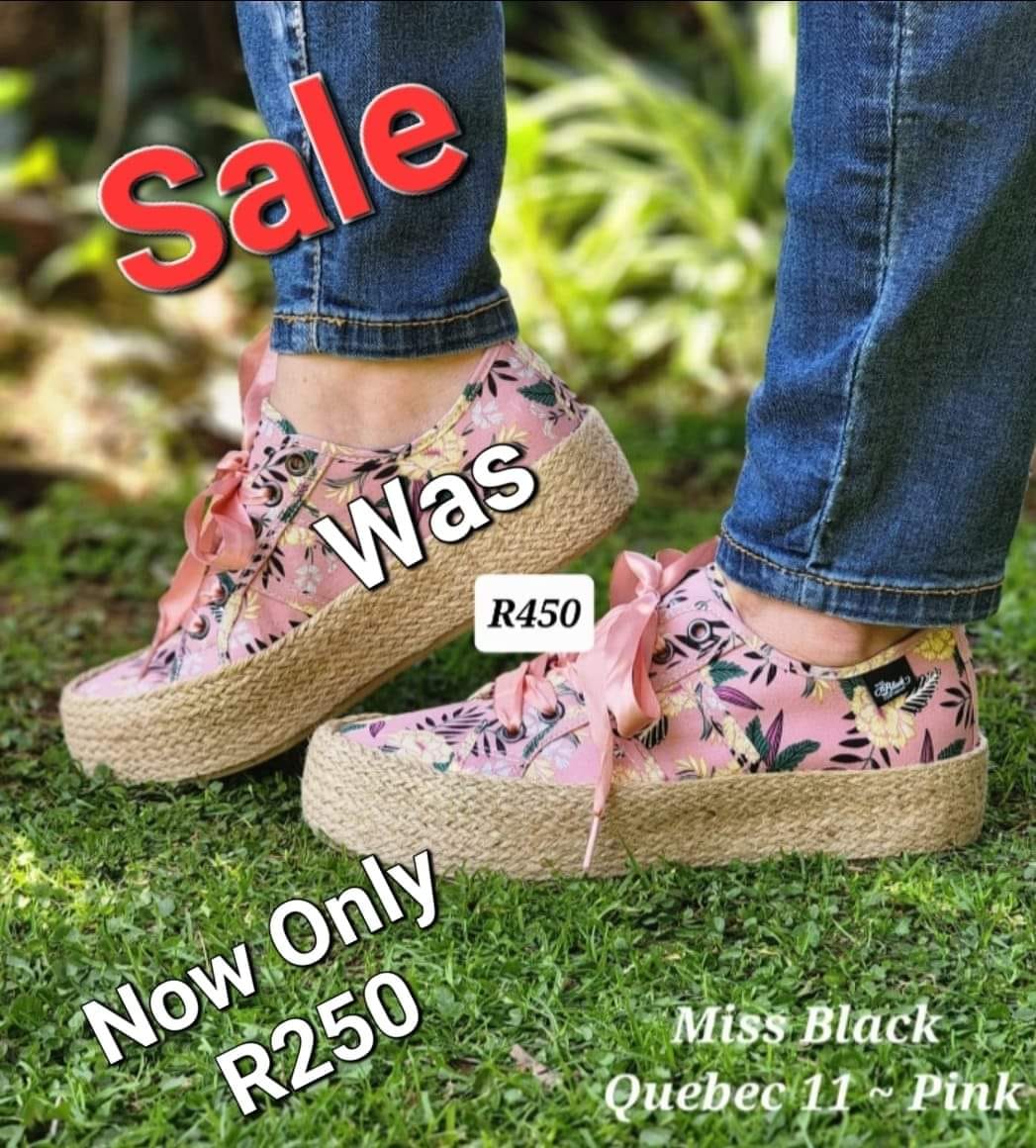 Steel Magnolias - ⚘️🌹 Miss Black🌹⚘️ SALE WAS R450 now only...