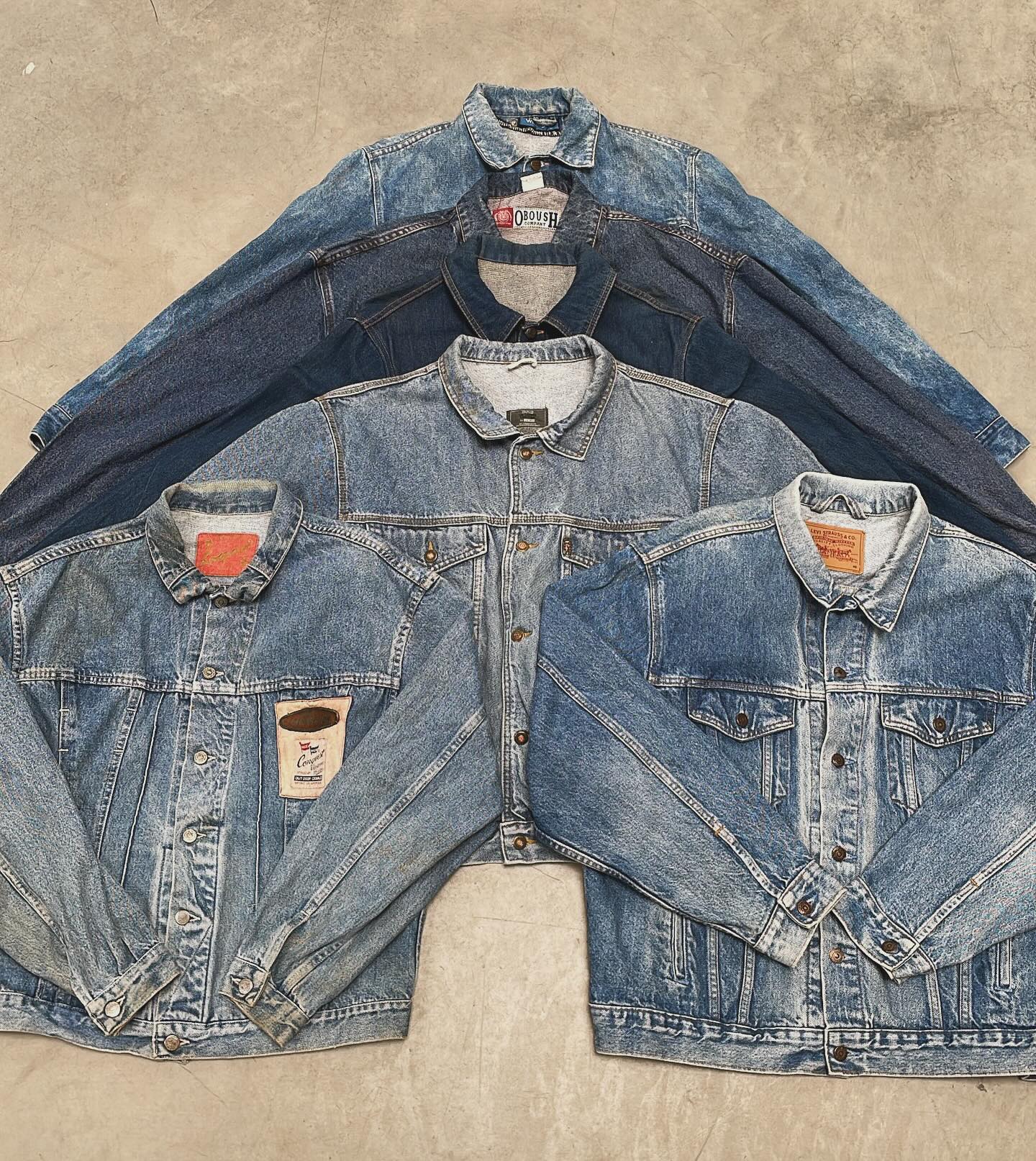 ✨Jean Jacket✨ #levis #wrangler #chevignon #madeinusa #jeanjacket 