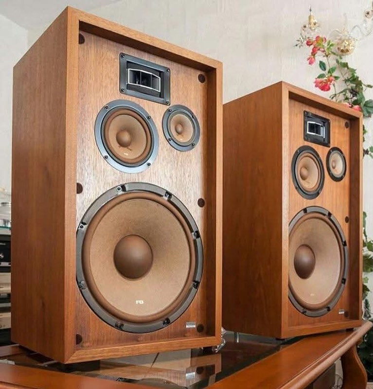 Pioneer CS-T88 Bookshelves Speakers