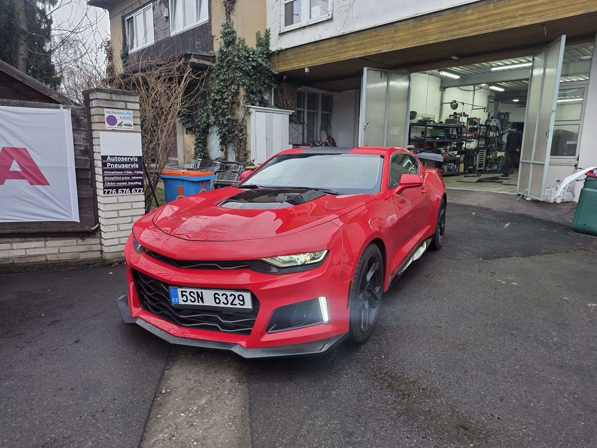 Autocentrum Ready | Praha 5
