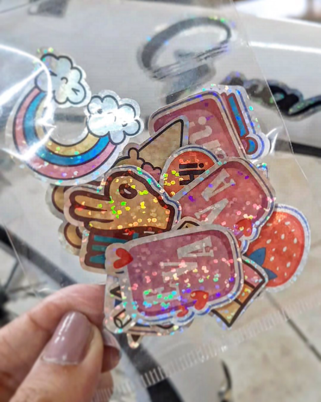 Qwatro - ¿Ya conoces nuestras stickers lavables? Las...