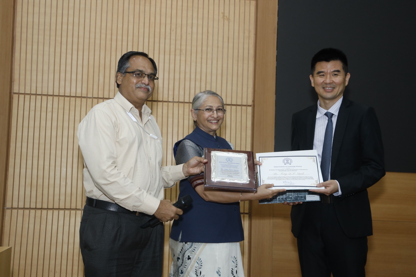 IIT - On Teachers’ day, the IIT Bombay International Award for ...