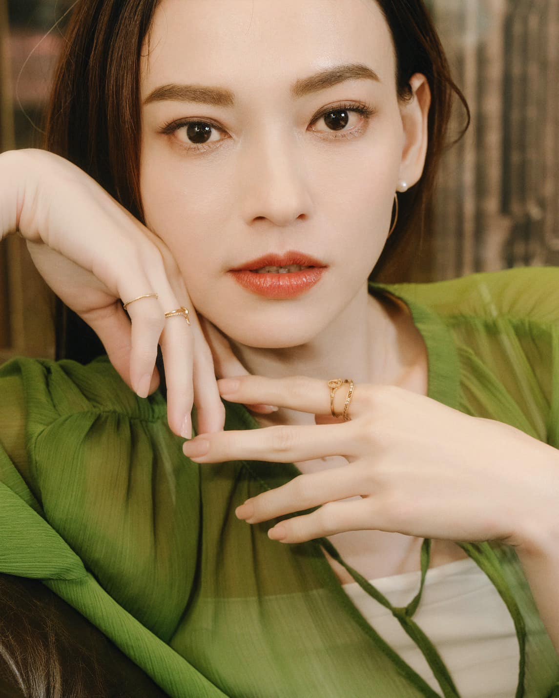 姚以緹‧Eleven - Agete忠孝旗艦店的任何角落都讓人不停的欣賞，每樣飾品的材質與工藝都是那麼精美，喜歡這樣的... | Facebook