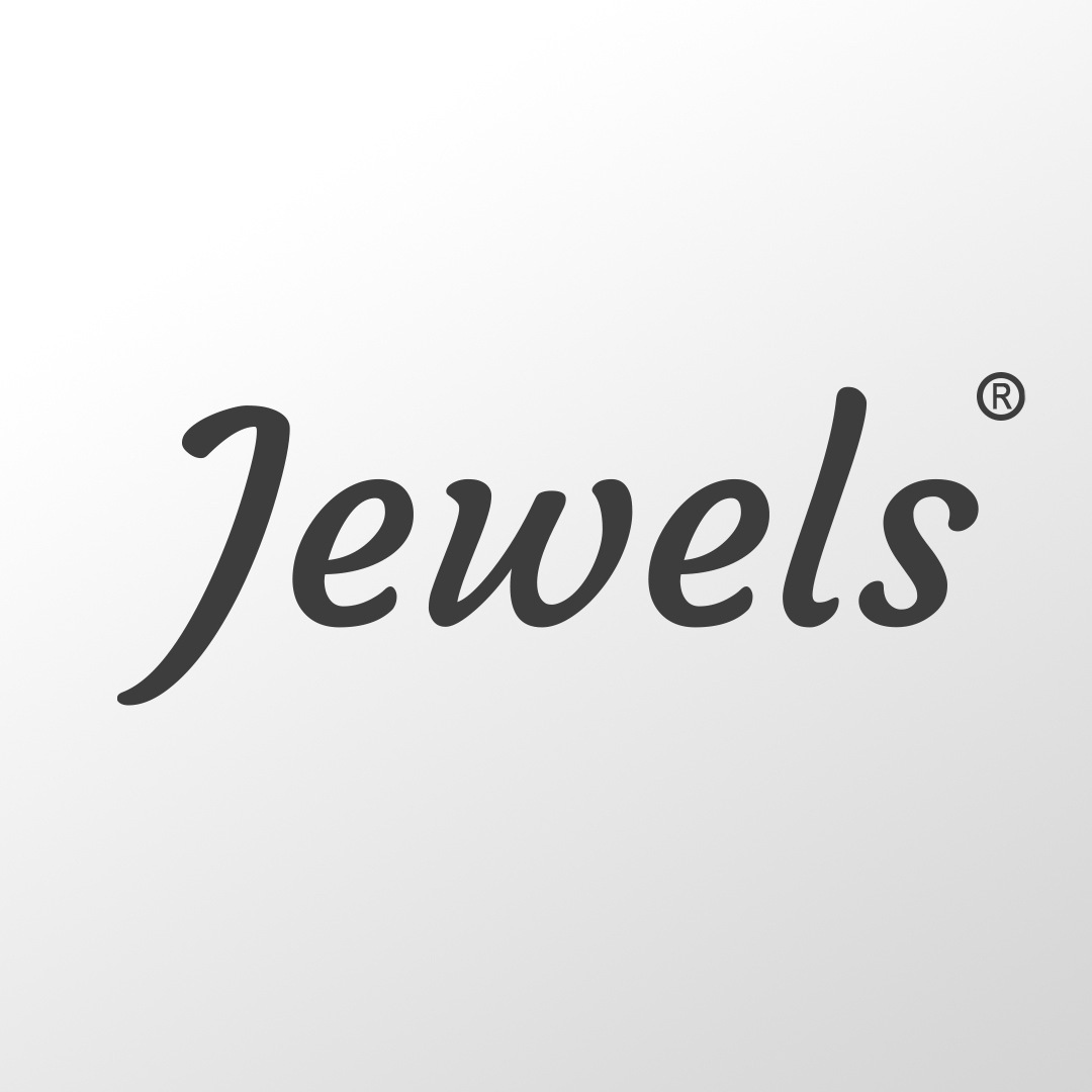 The Circle Necklace A timeless geometric design featuring a beautifully ...
