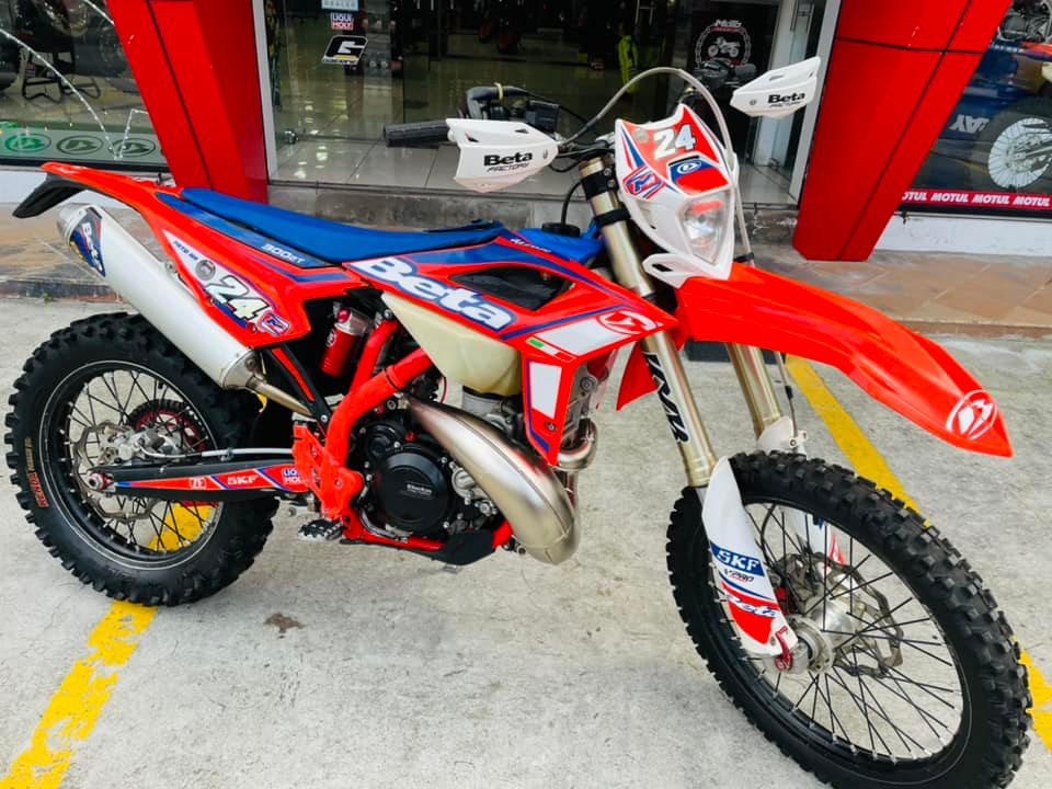 Taller Multimarca y Patio de Motos | Quito
