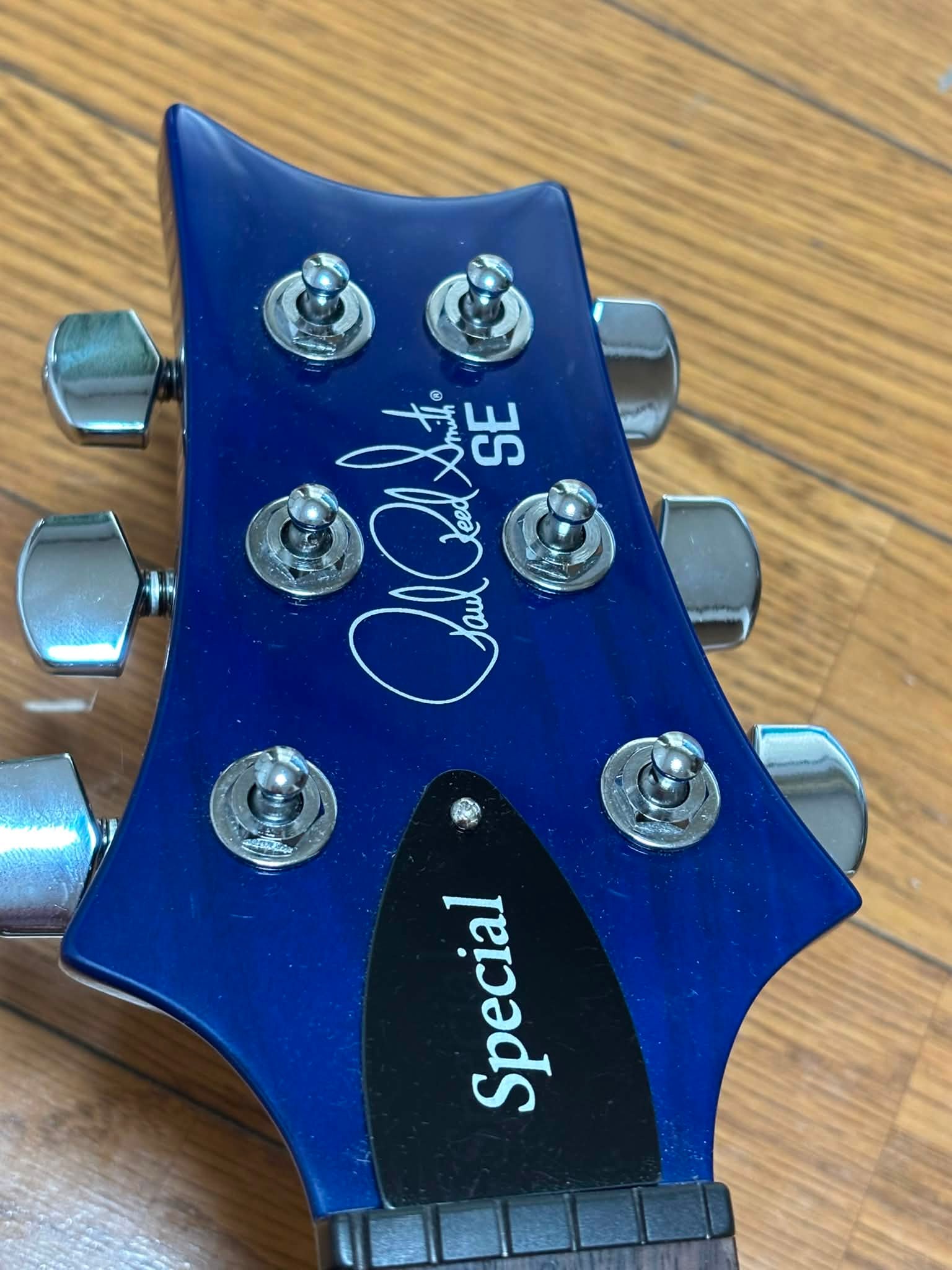 1976 大学入学の記念に購入したgreco SE500です。 ロゴはなんちゃって