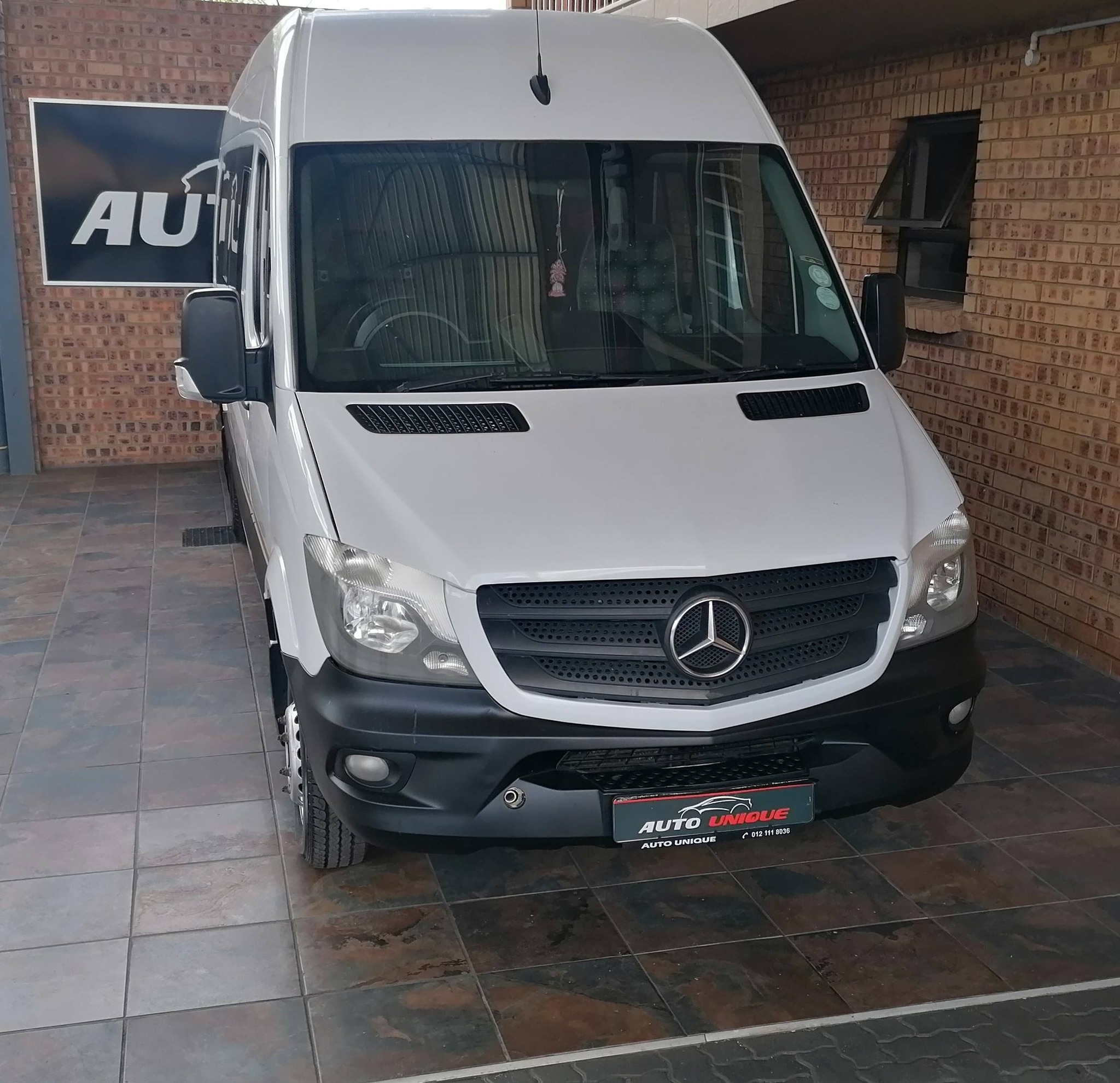 Auto Unique SA - Auto Unique SA added a new photo.