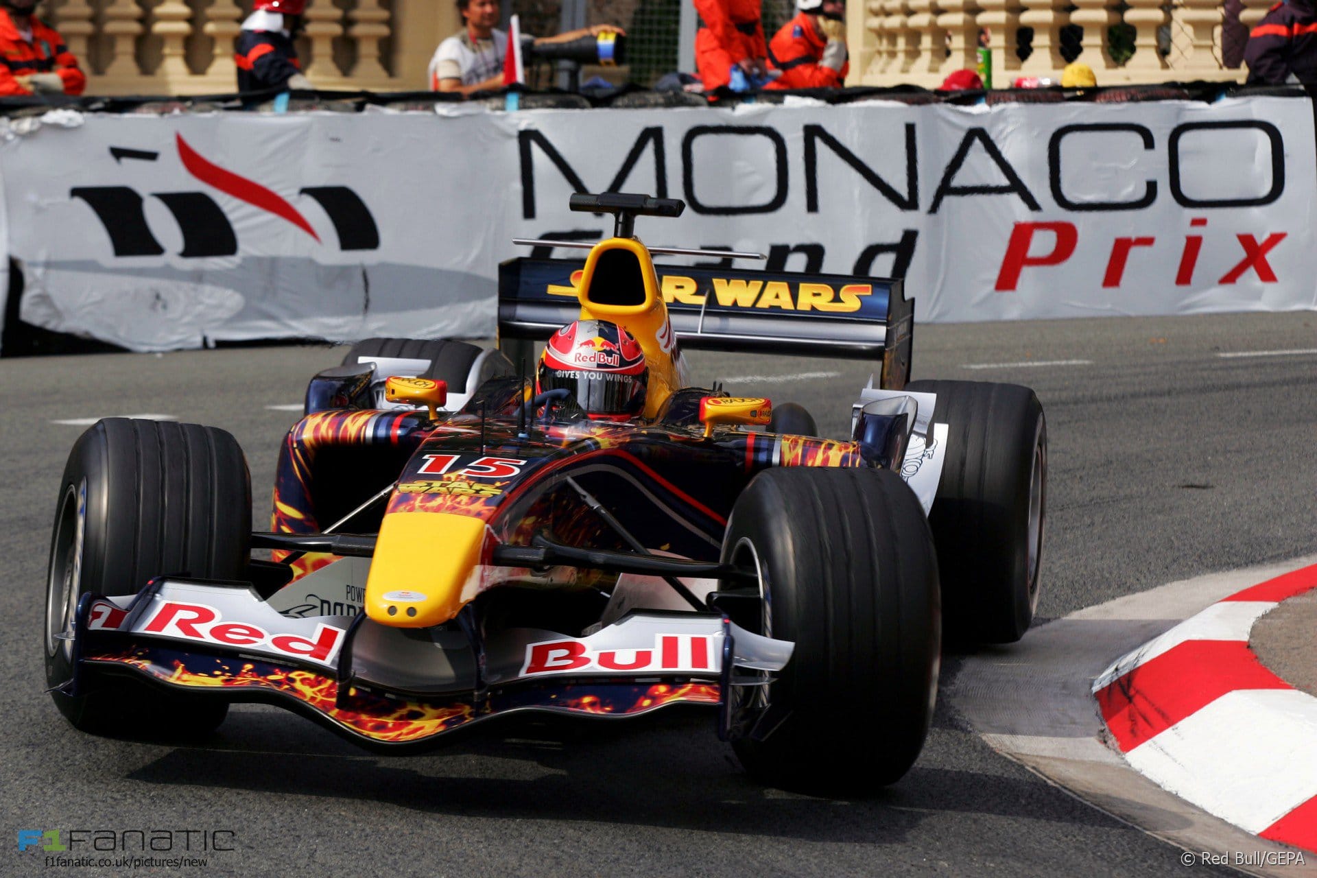 レッドブル RB1 スタウォーズ 2005 モナコGP 2005 Red Bull Racing x Star Wars Monaco 2005 #F1 #Fórmula1 #redbull