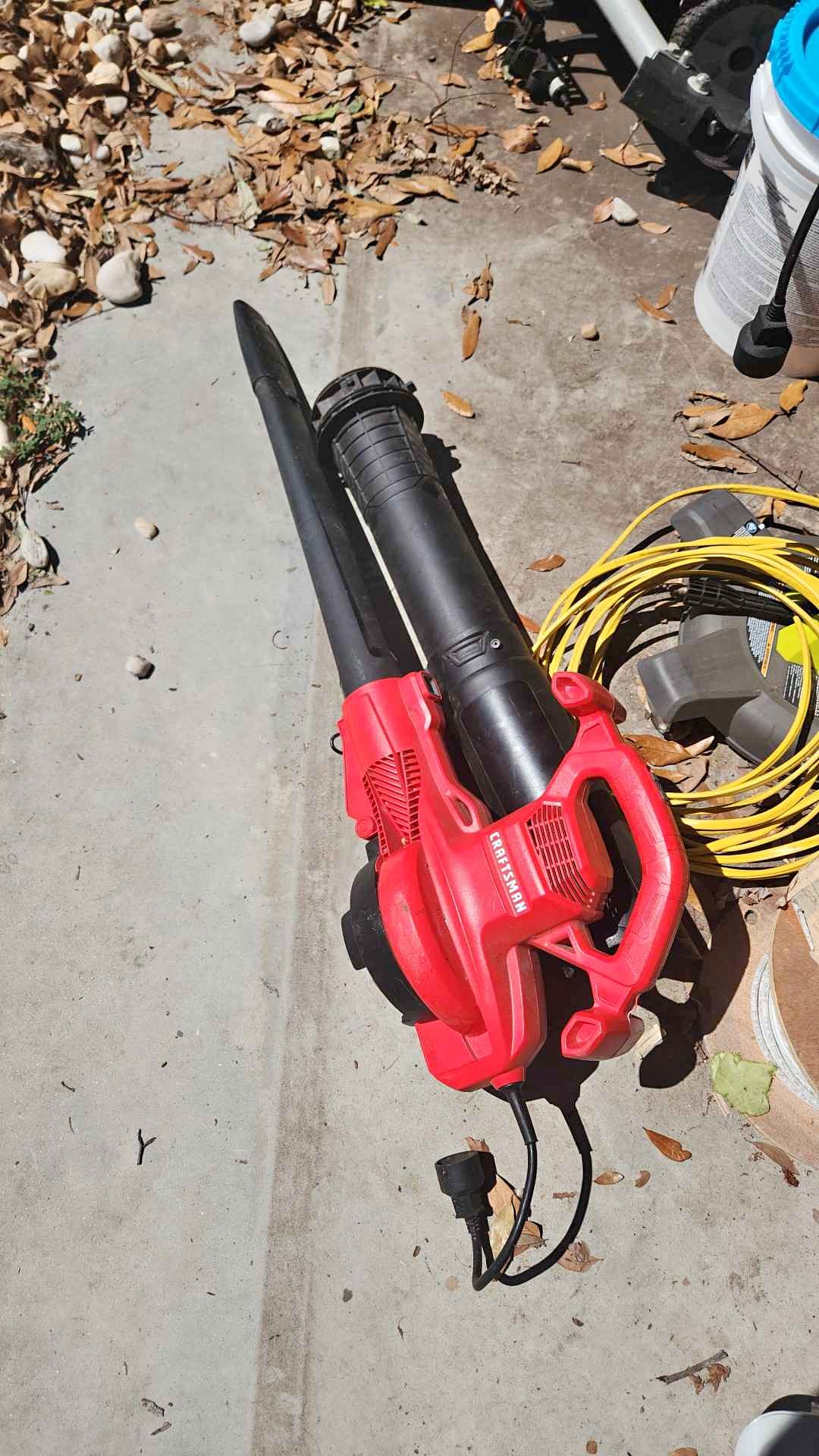 DR Leaf & Lawn Vacuum - Outdoor Power Equipment - Claxton, Georgia ...