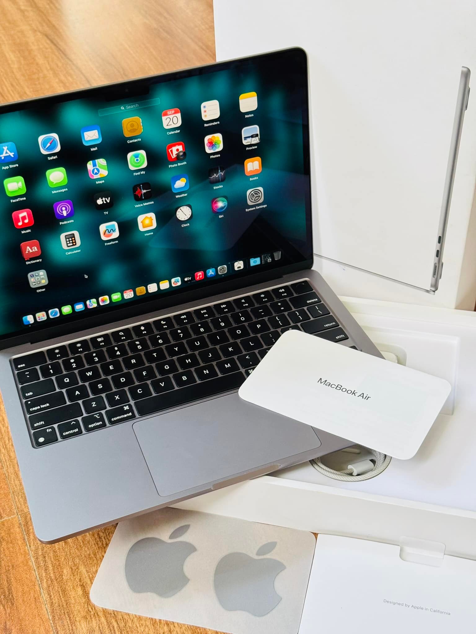 Apple MacBook Air M2 Chip 13