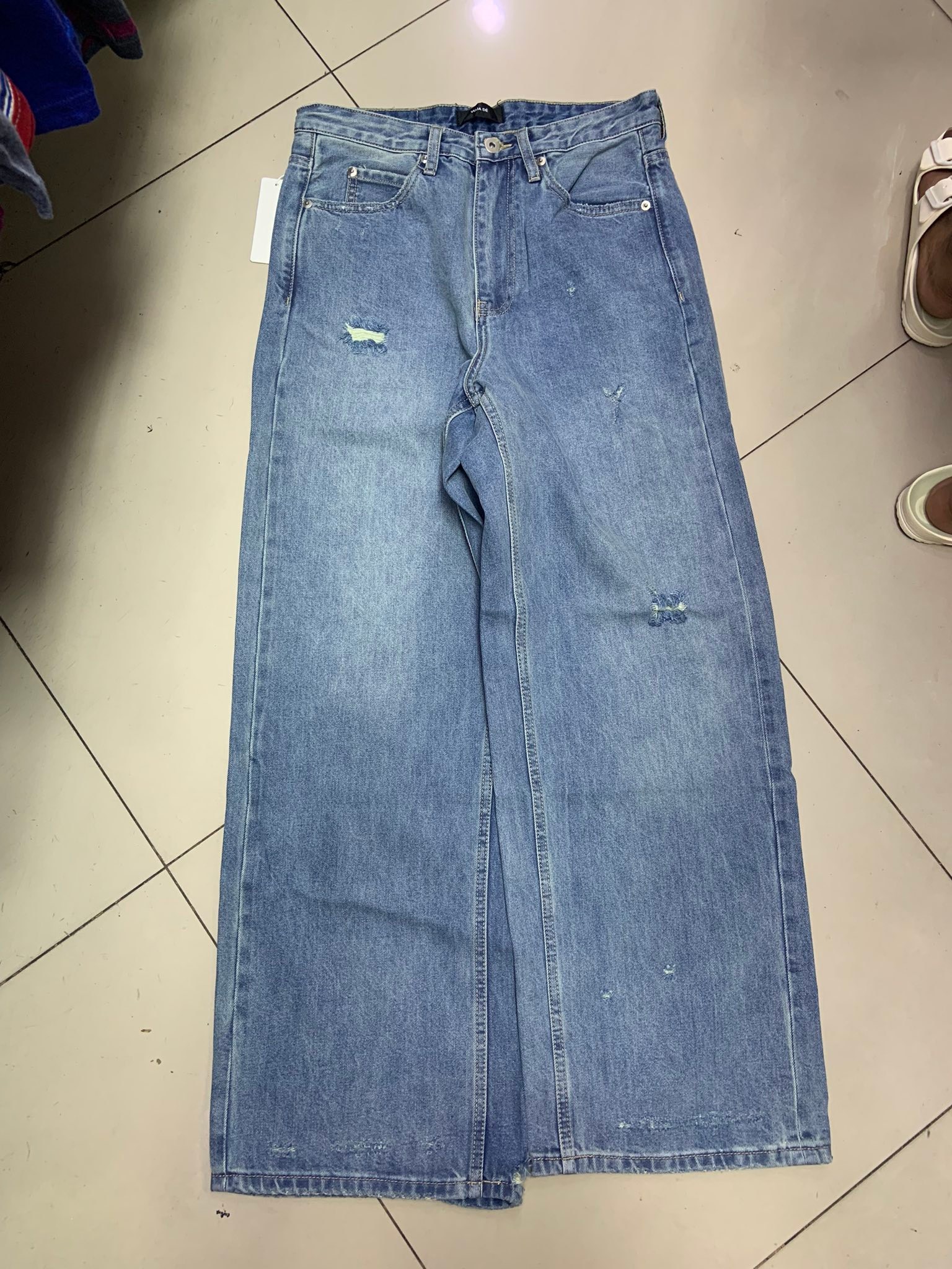 SOLD VUJA DÉ Vuja De Steve Distressed Selvedge Jeans 32-33 waist 