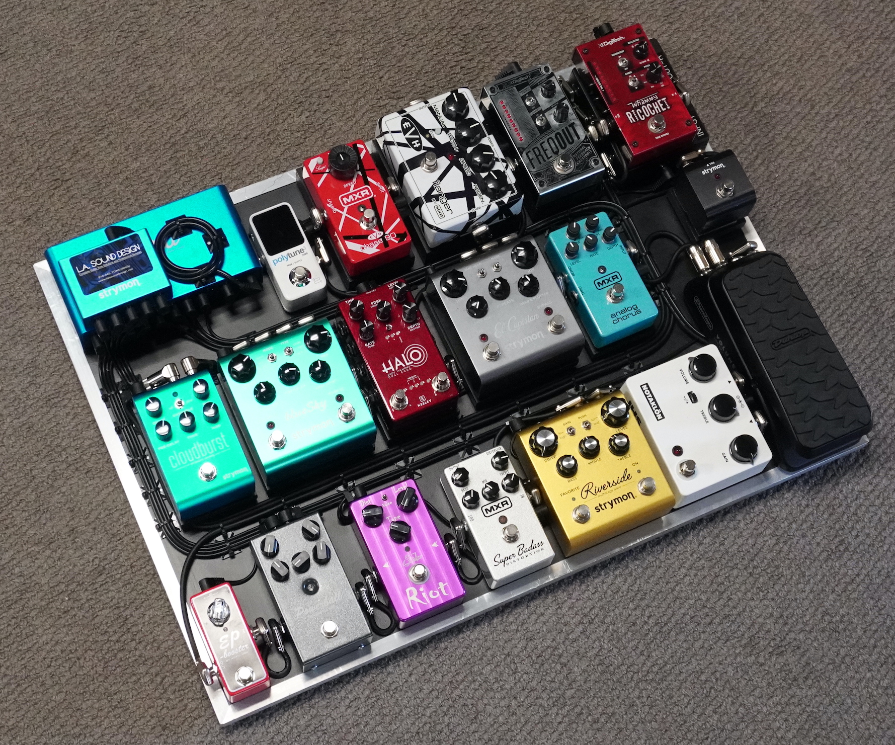 Here is a Steve Lukather inspired board finished this week for a
