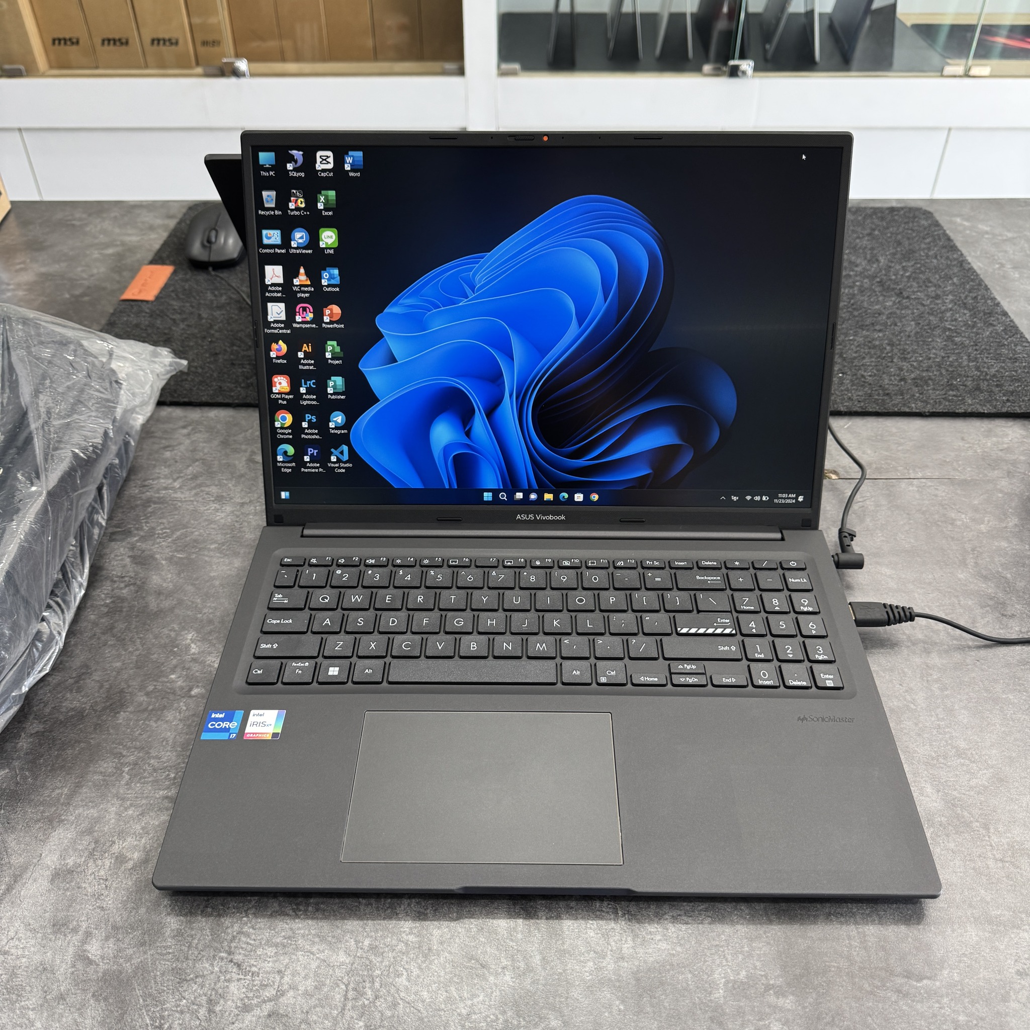 ASUS VivoBook F16 | F1605ZA CPO=$499 - Intel® Core™ i7 1255U 