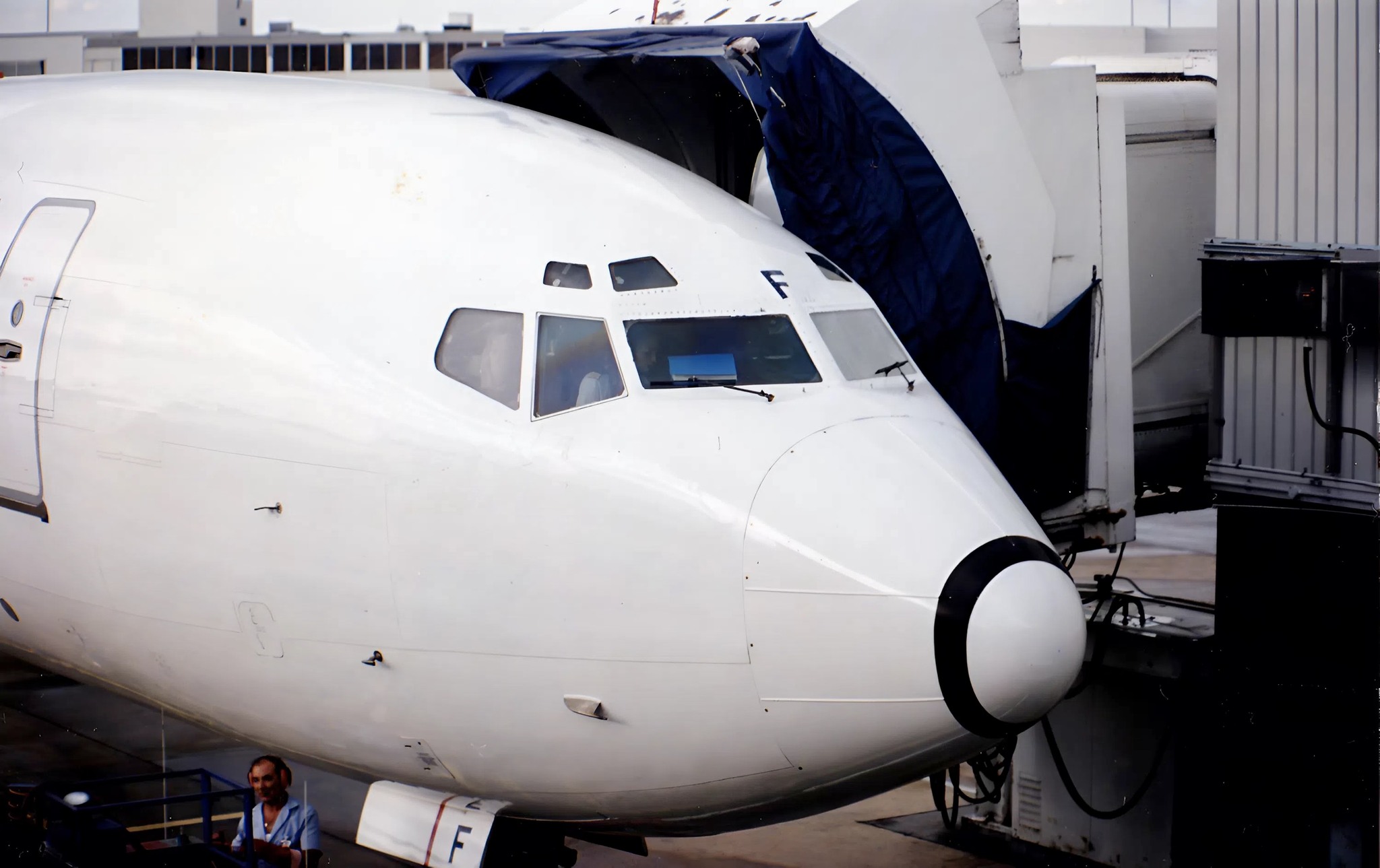 Ansett - First Class on a 727 was something special. While those three ...