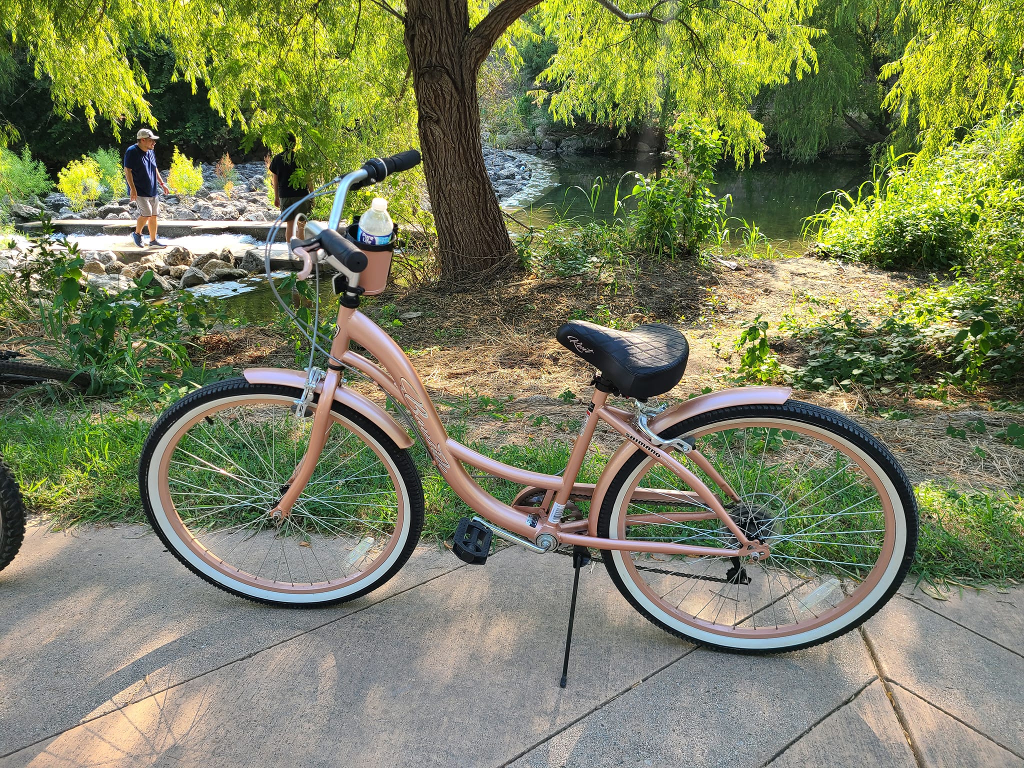 rose gold womens bicycle Ladies Classic 7-Speed Vintage Bike – Reid Bikes this bike includes platform cruiser pedals and a padded spring comfort seat and large upright handlebars that help put the rider in an upright comfortable riding position biking the trails in my