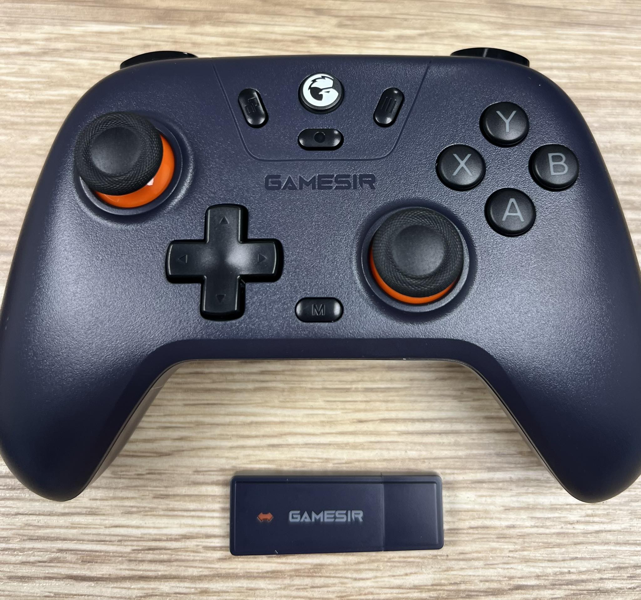 Hope this works with the console. Just received it today. Model gamesir ...