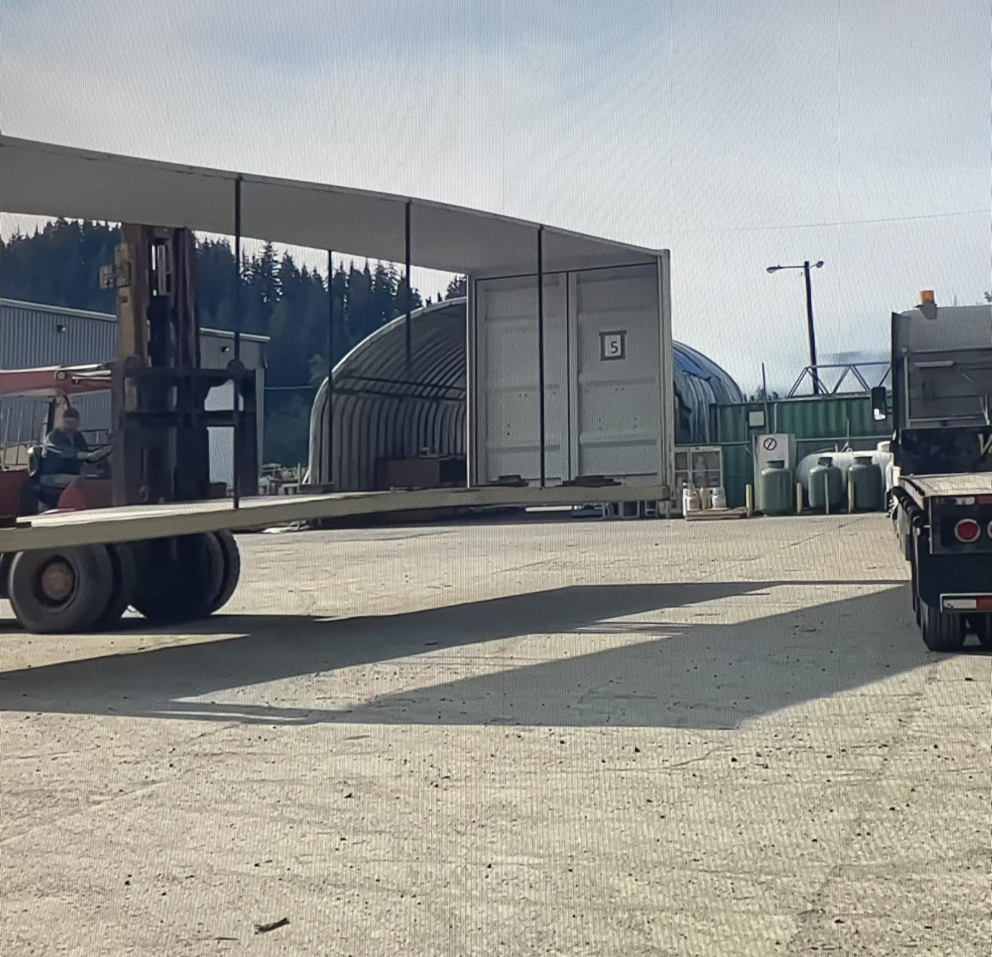 🏗️ Transforming Shipping Container 🏗️... - Legacy Containers