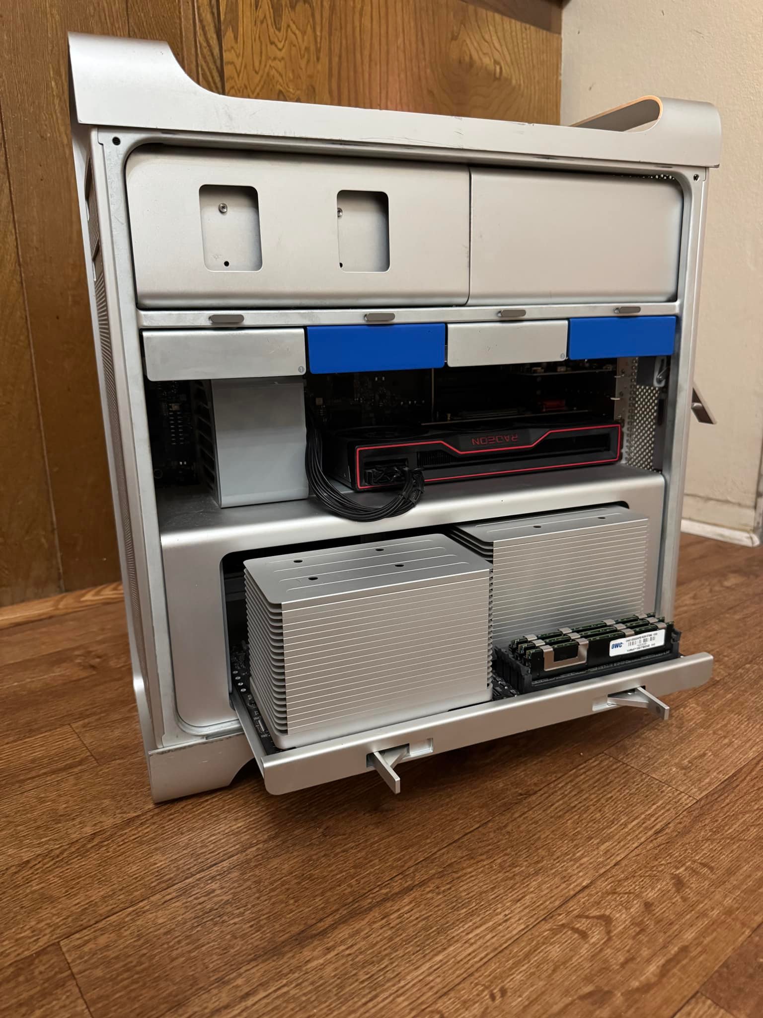 Mac Pro 5,1 dual 2.93 GHz 6-Cor, RX580 8GB GPU, 32gb RAM