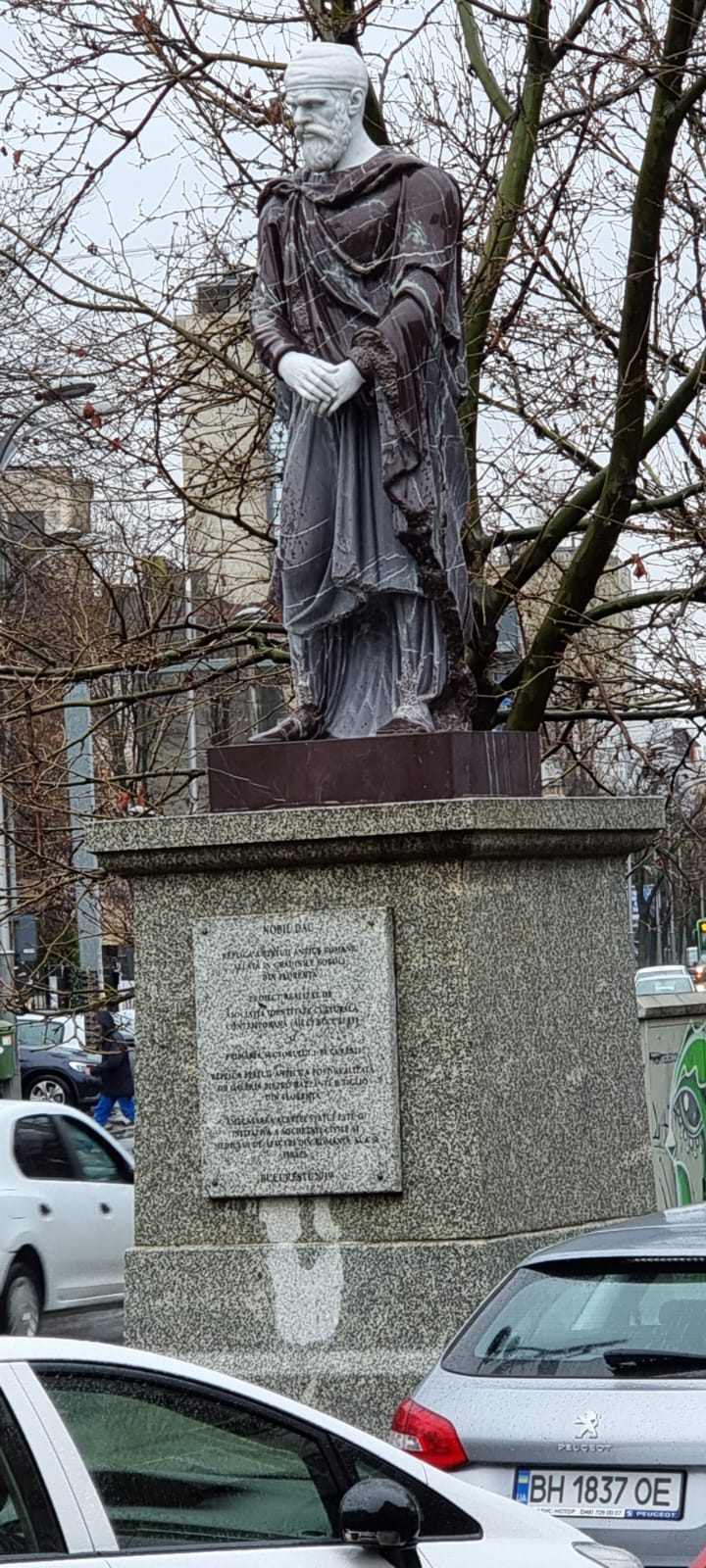 Statui de Daci