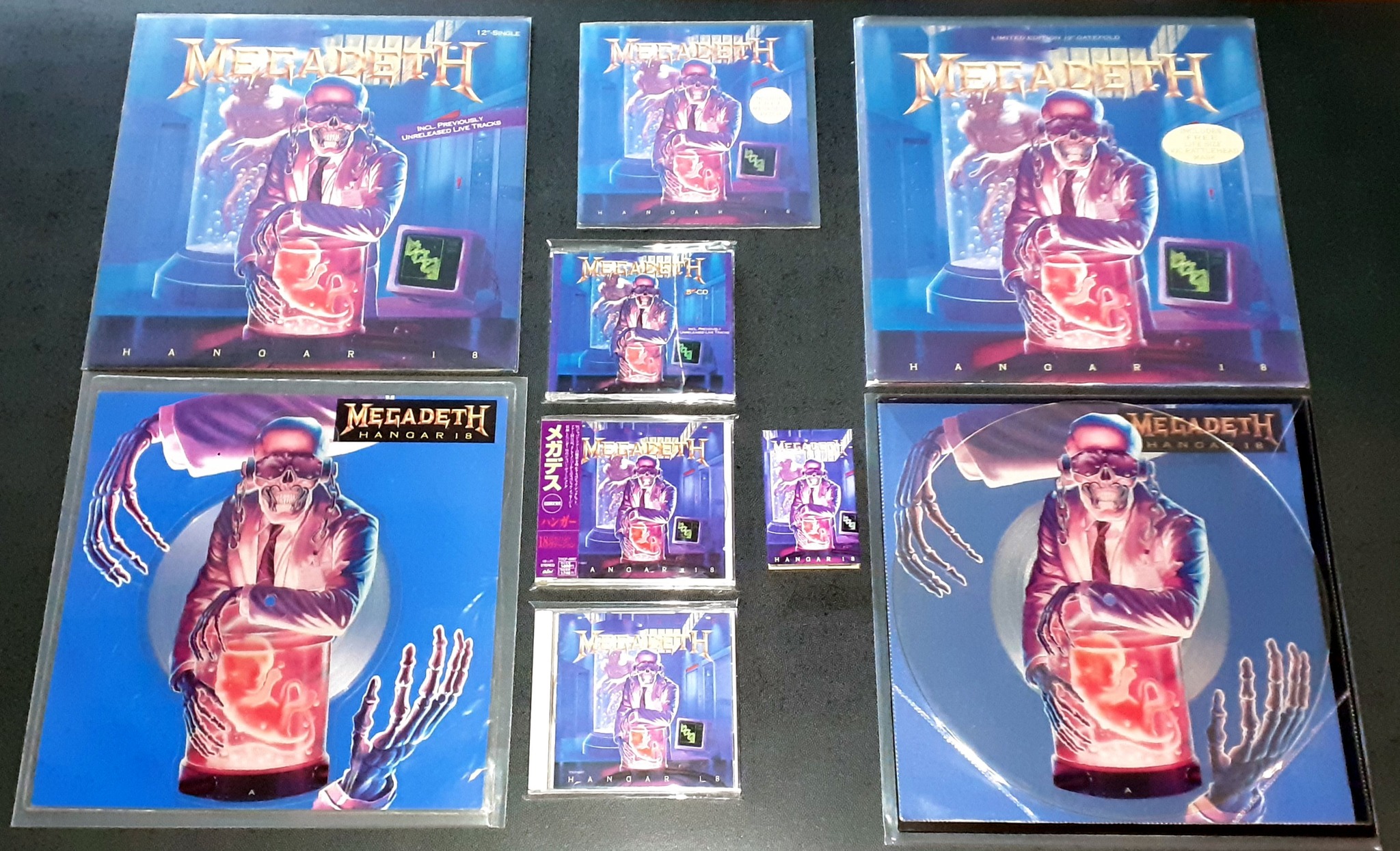 Released in Japan on February 4th,1993. Megadeth MEGABOX Single