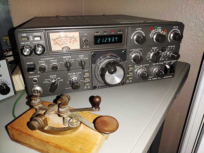 Manual and schematic for Kenwood TM-833 and TH-59
