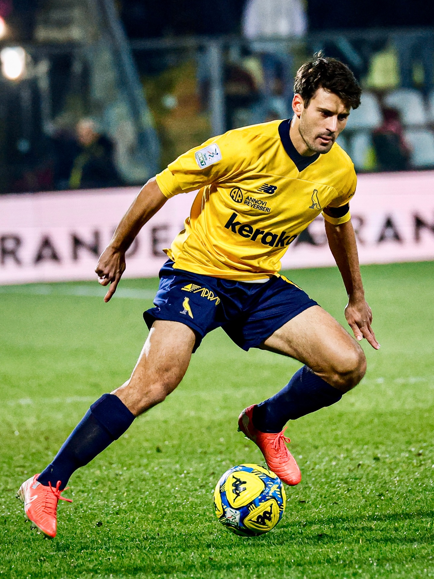 Modena F.C. - 🟡🔵📊 #ModPal | 𝗙𝗮𝗯𝗶𝗼 𝗚𝗲𝗿𝗹𝗶 ©️ 🥇Per passaggi... | Facebook