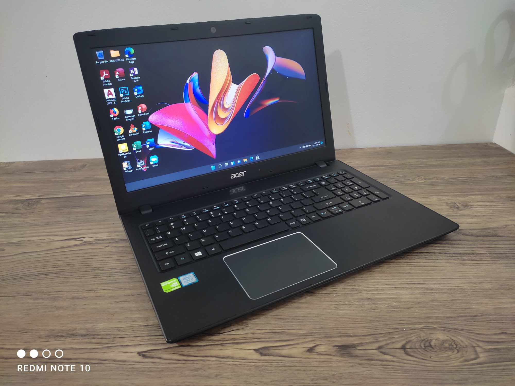 Acer Travelmate P259-G2-MG (GAMING LAPTOP) • Good for gaming and