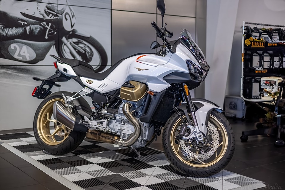 2023 Moto Guzzi V100 Mandello $3000 OFF!!! MSRP = $15,490.00 plus
