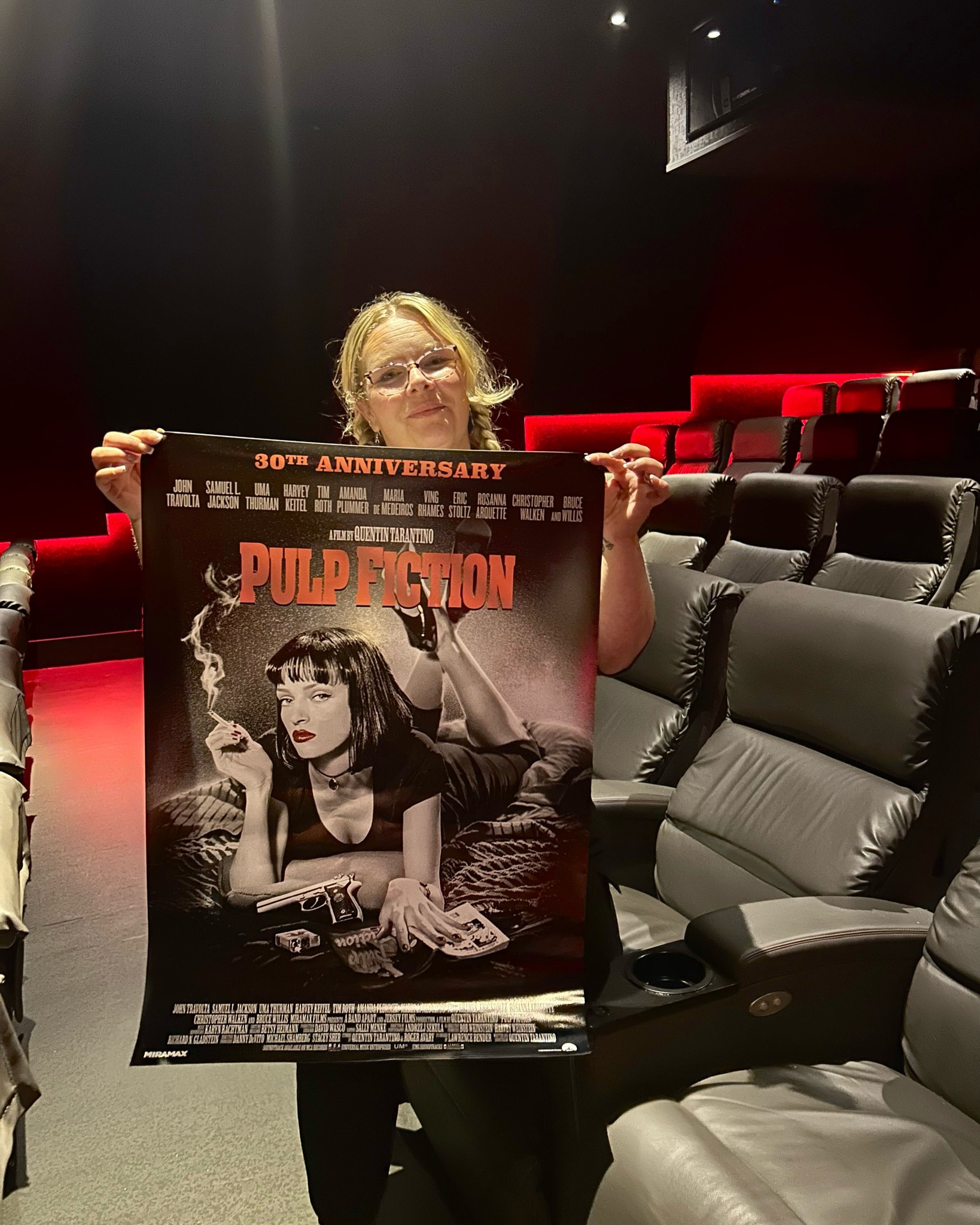 Get ready to relive a classic!🕶️ We're screening 'Pulp Fiction