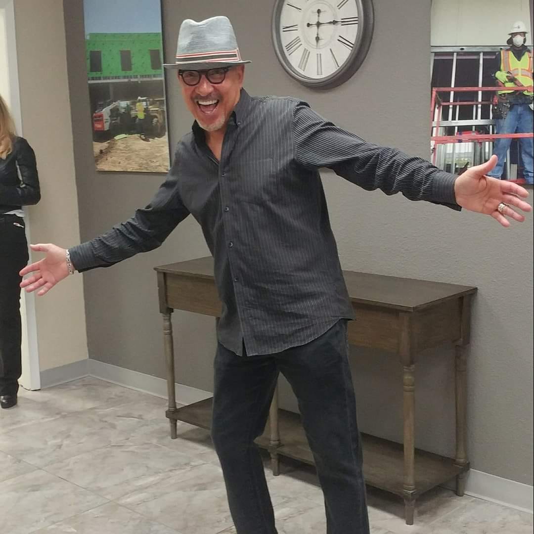 Awww....Dallas/Ft. Worth radio legend... - Smooth R&B 105.7