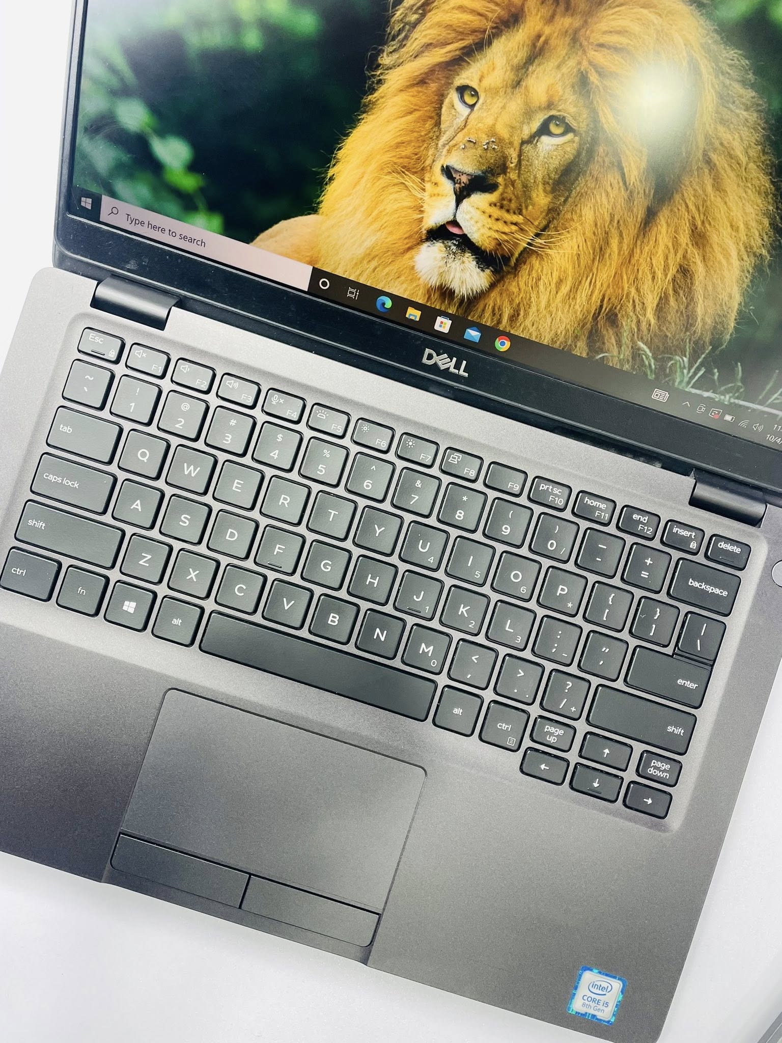 Dell Latitude 5300 Intel core i5 8th gen Ram 8gb SSD 256gb 13.3 