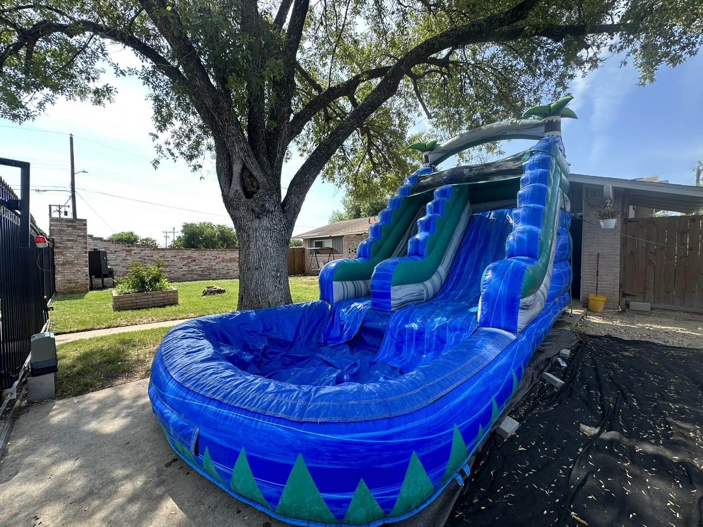 Inflatable World