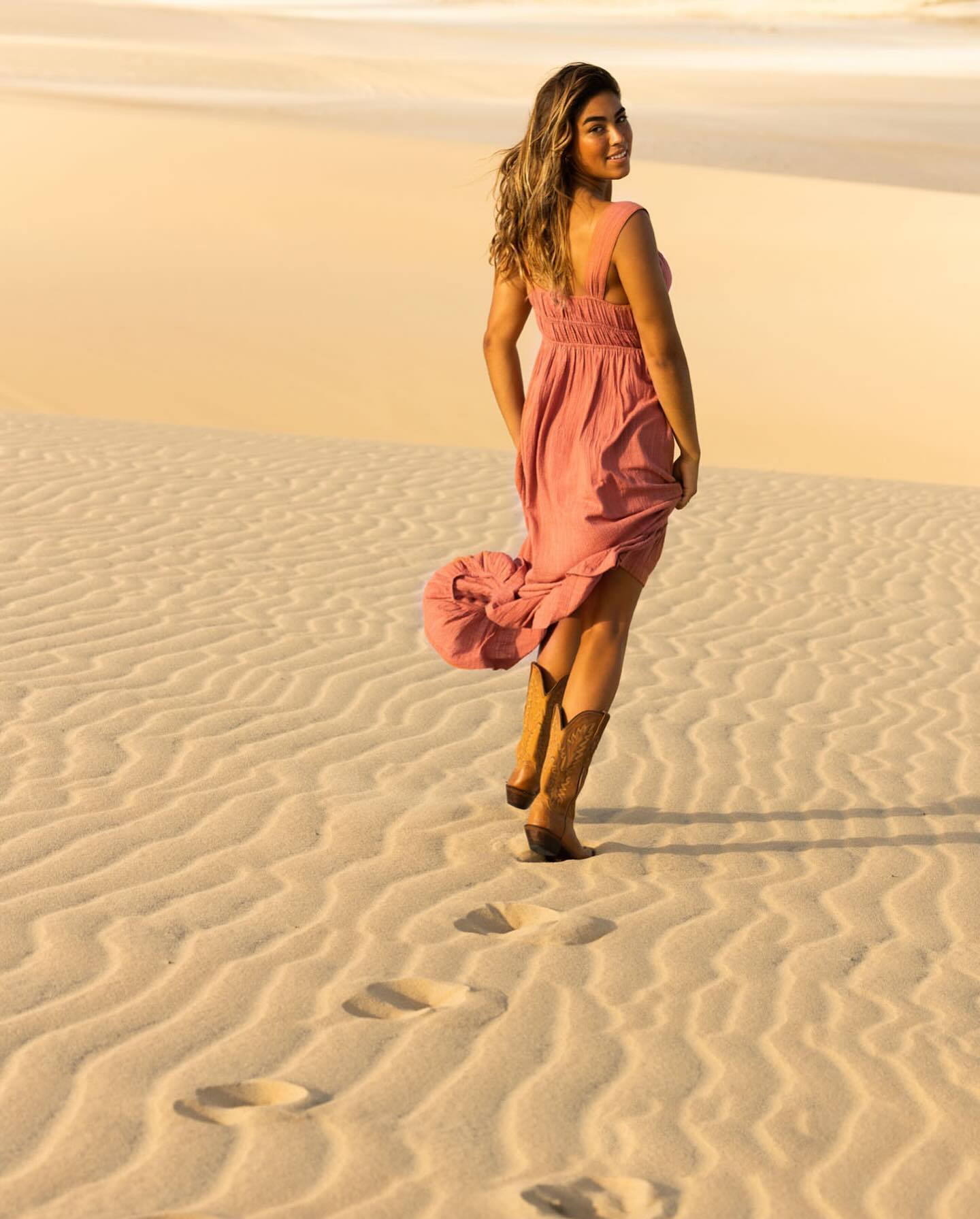 roxy sand dune beach dress Dancing into the week with Sol Aguirre in new season dresses roxy.com mermaid prom gown to for any warm Size:FR 38- Preorder Show Po US |