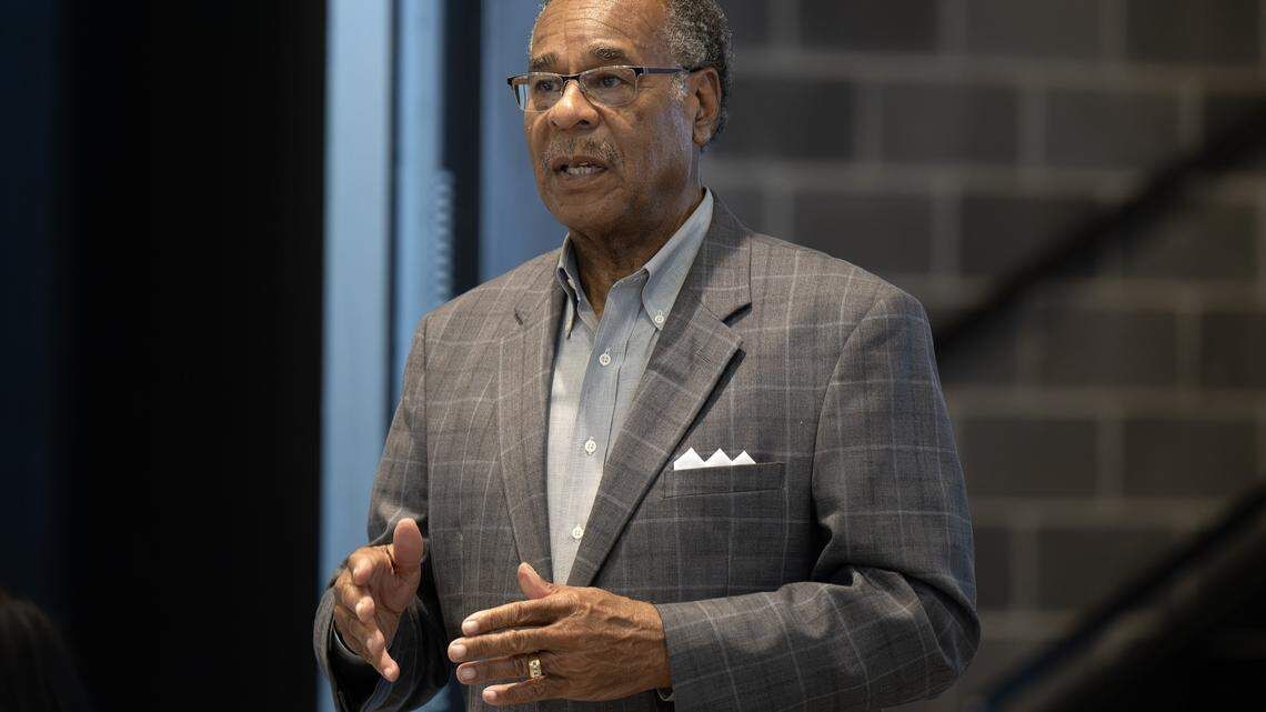 ICE reportedly wants to build a... - The Kansas City Star | Facebook