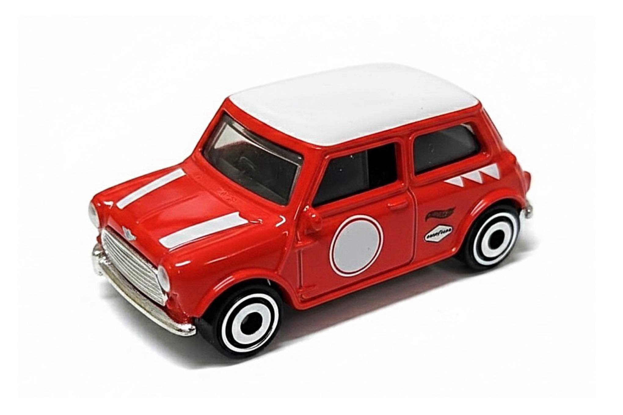 COLLECTORS… ?? Hot Wheels Austin Mini Cooper has arrived — and 