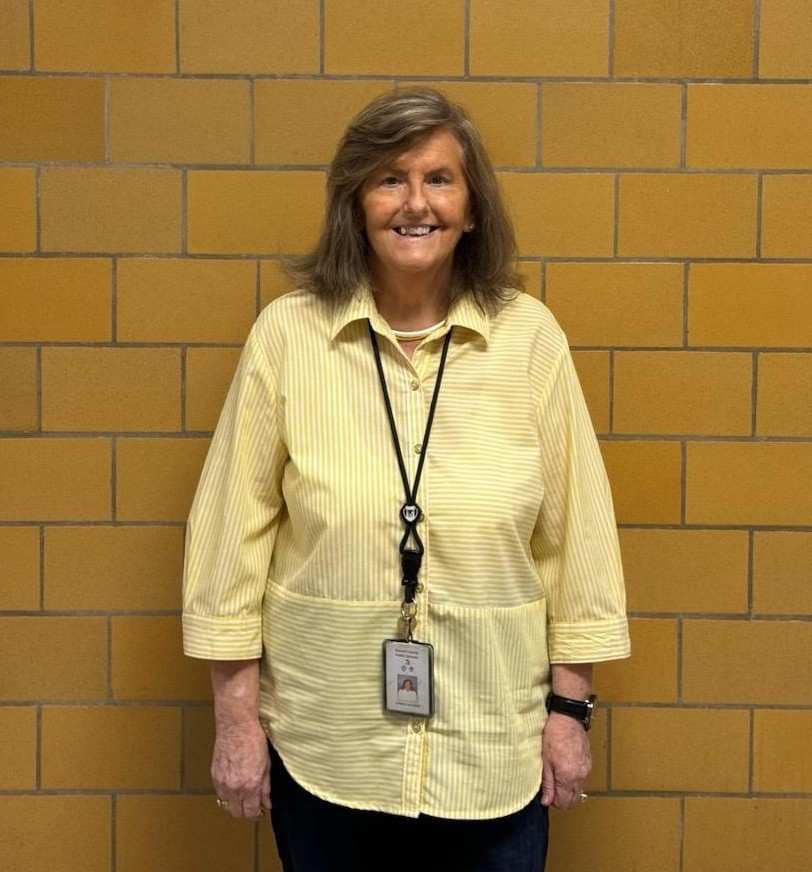 Mrs. Lynna Altizer, Teacher of... - Castlewood High School | Facebook