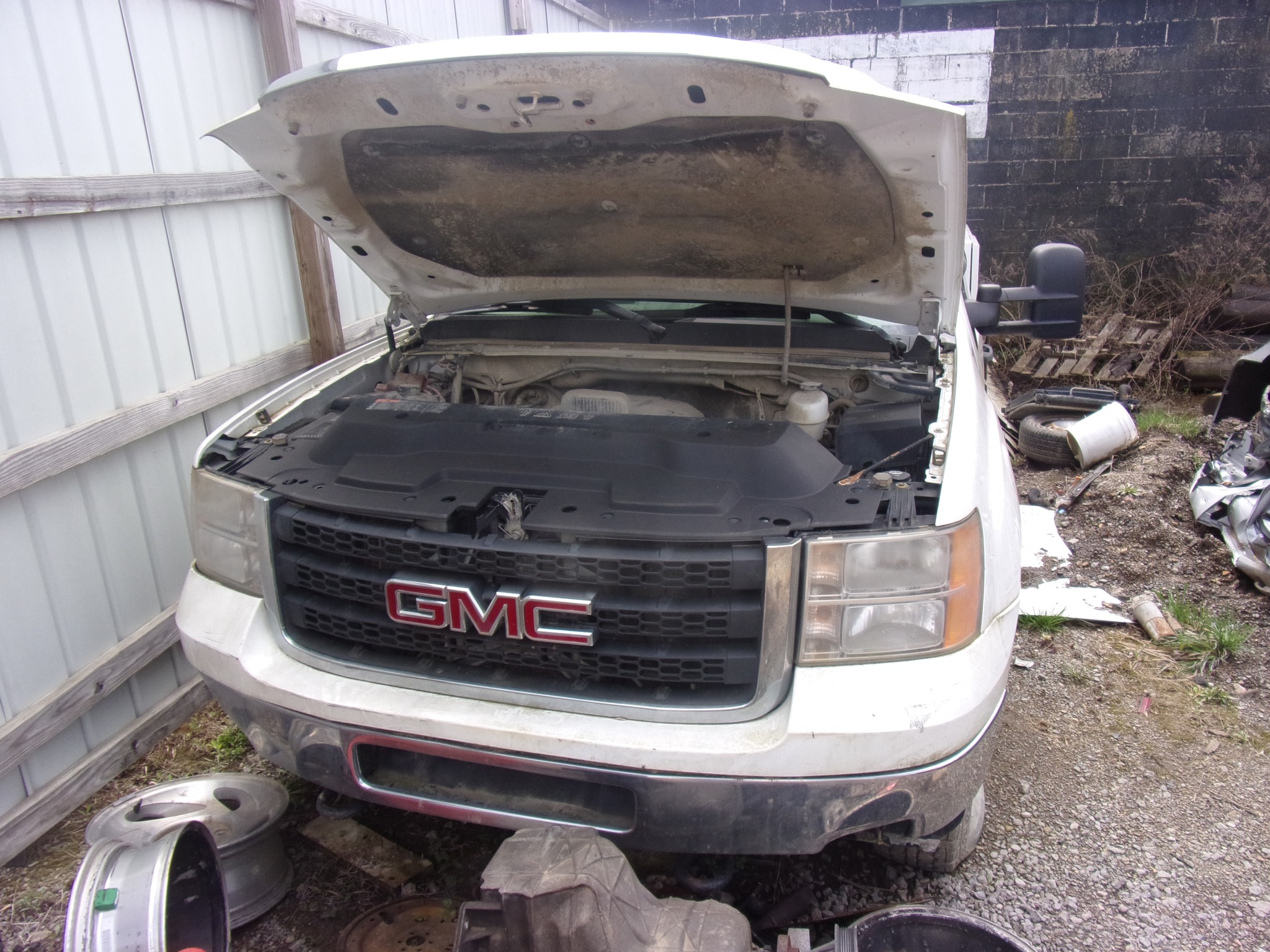 Lucchetti Auto North | Kittanning PA