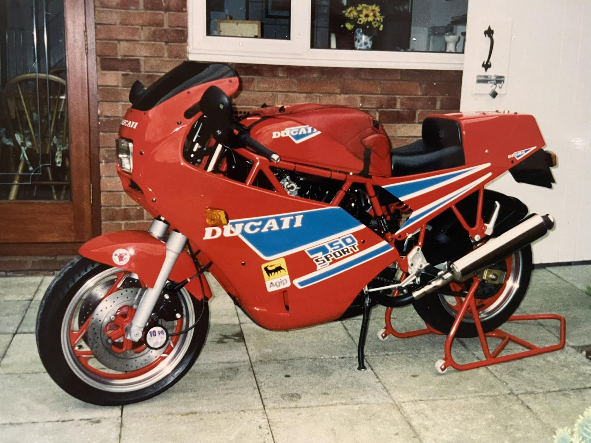 Enrico Rocchi on his Yamaha Supersport bike at Tandragee on