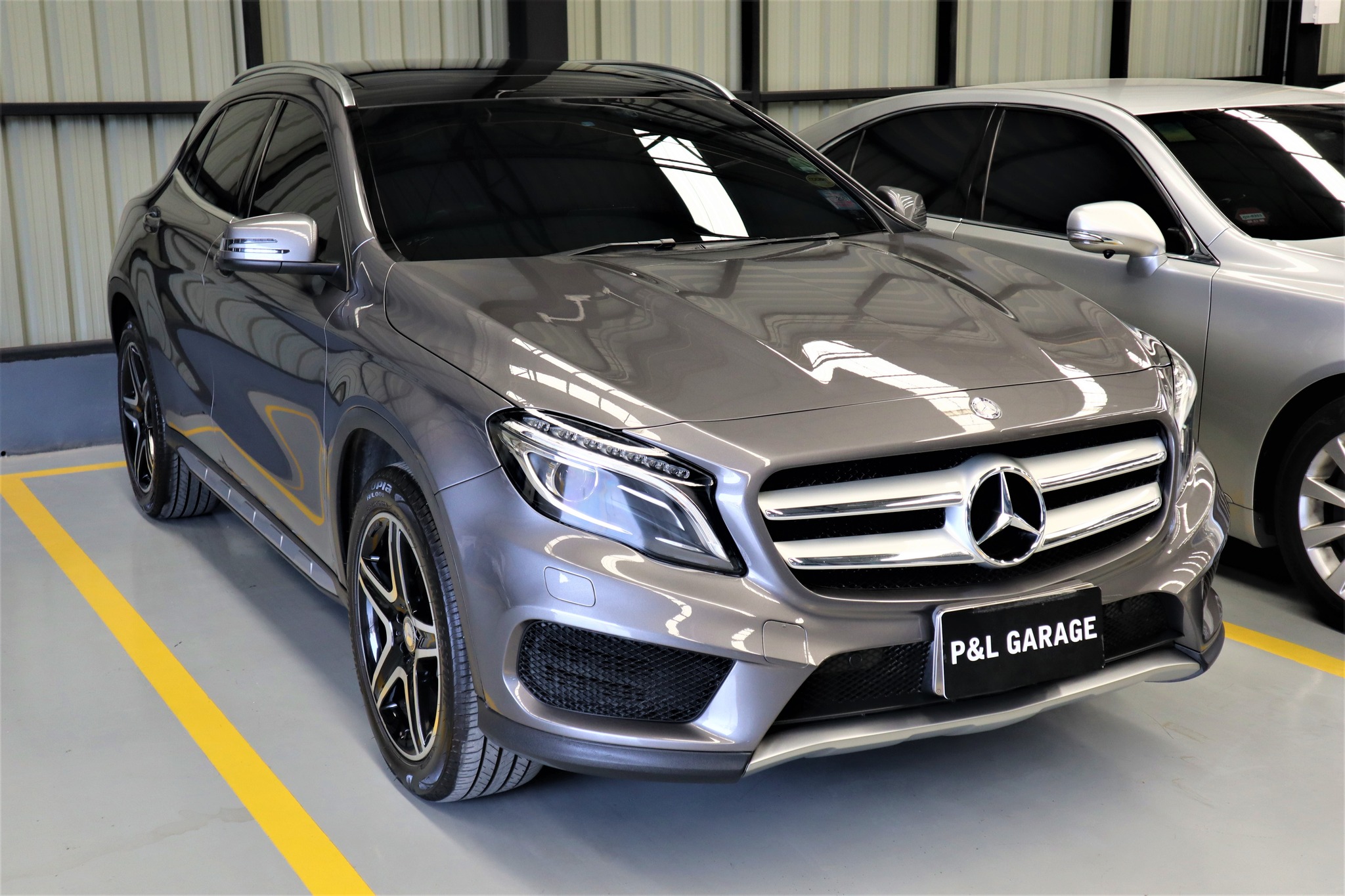 Merced... - P&L Garage ศูนย์บริการซ่อมตัวถังและสีรถยนต์มาตรฐาน