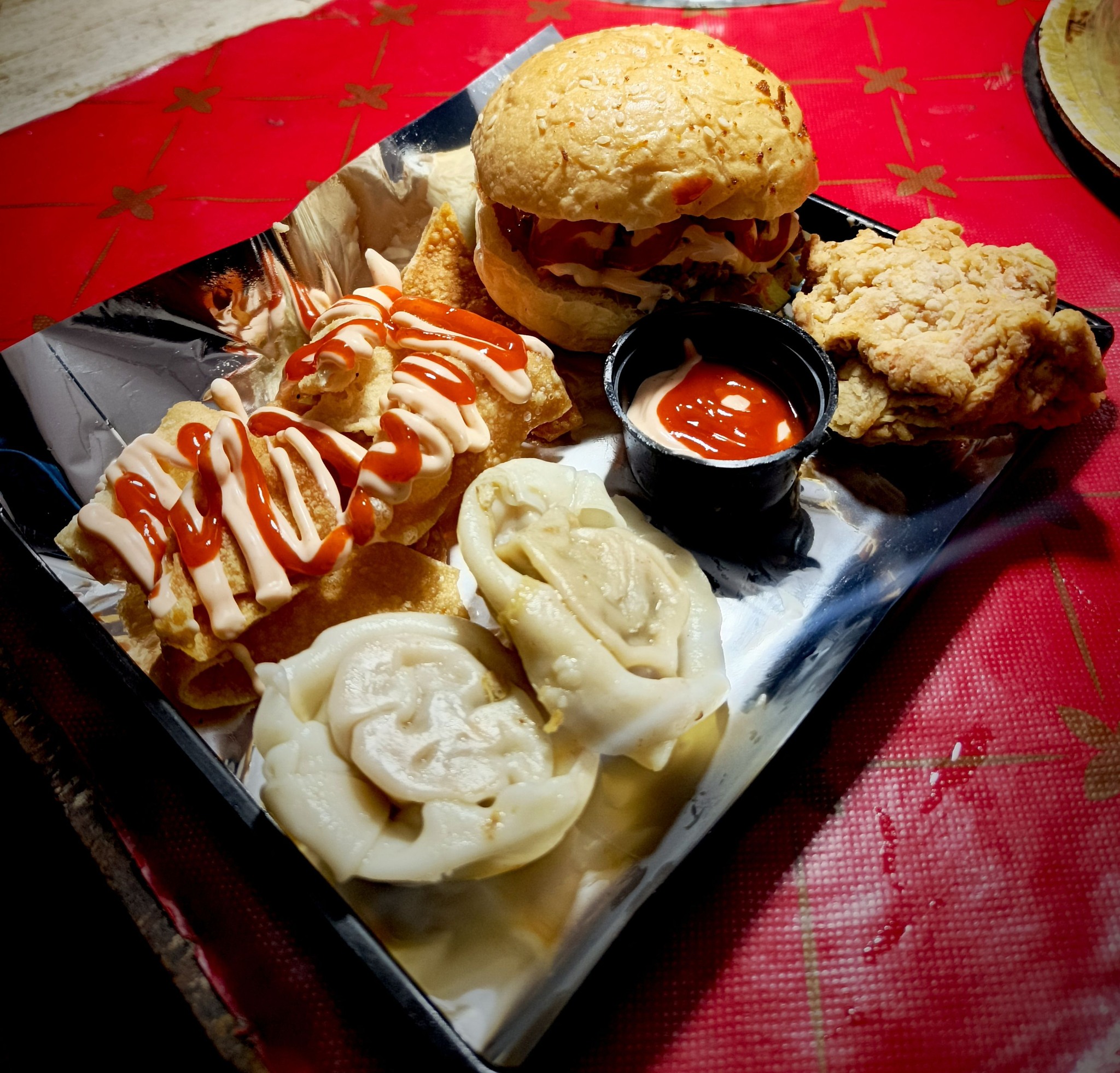 Hungry Burger - কম্বোটি শুধুমাত্র আজকের জন্য প্রযোজ্য। মাএ... | Facebook