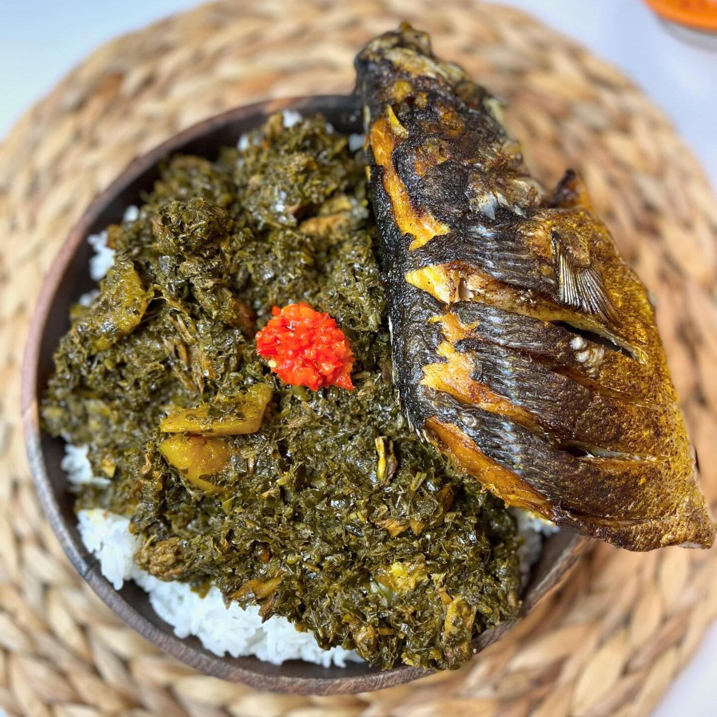 🍲 GOMBO // DONGO DONGO Un plat simple, savoureux et 100% authentique 😋🔥 ...