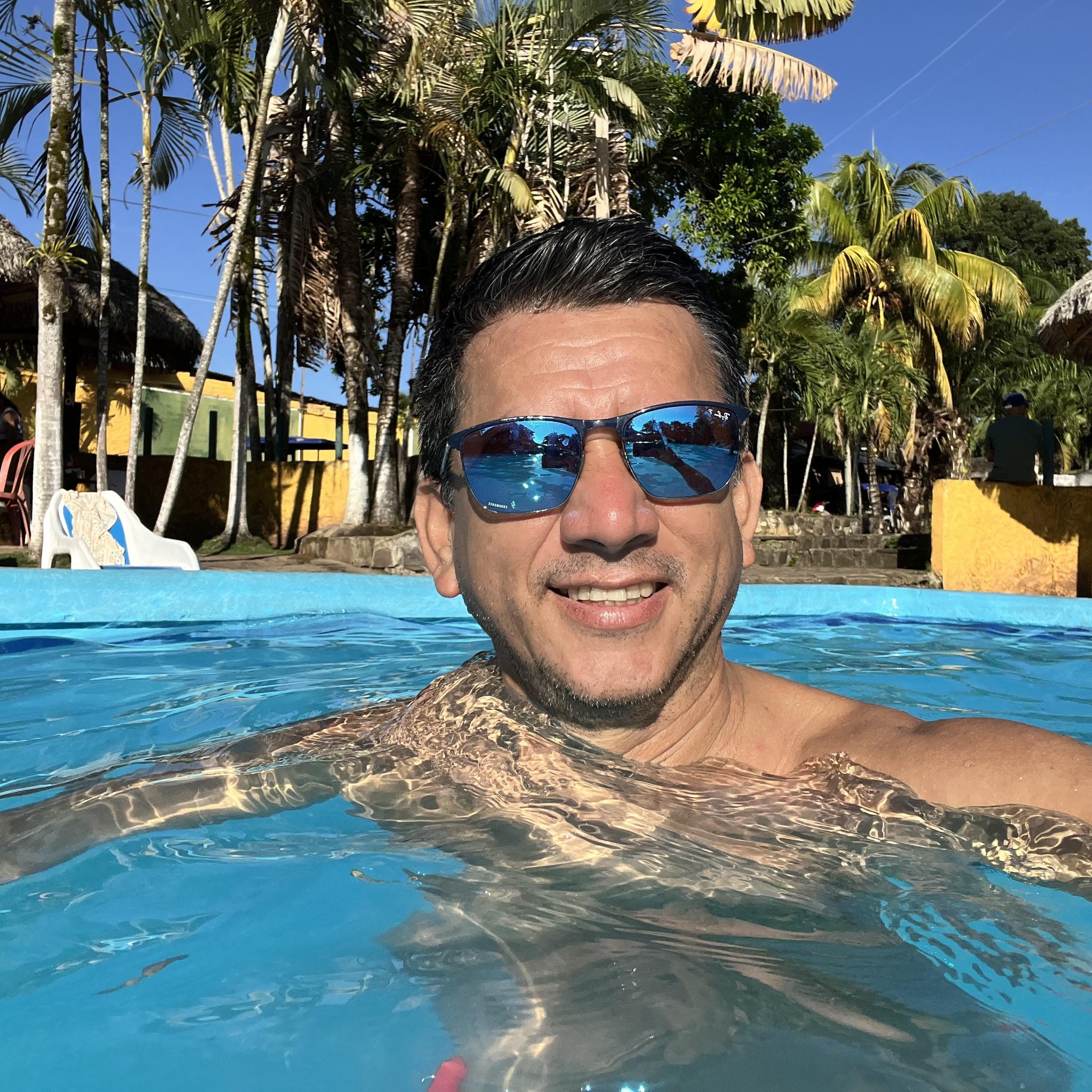Candidato a la Alcaldía de CONTAMANA es una joyita René Chávez - El ...