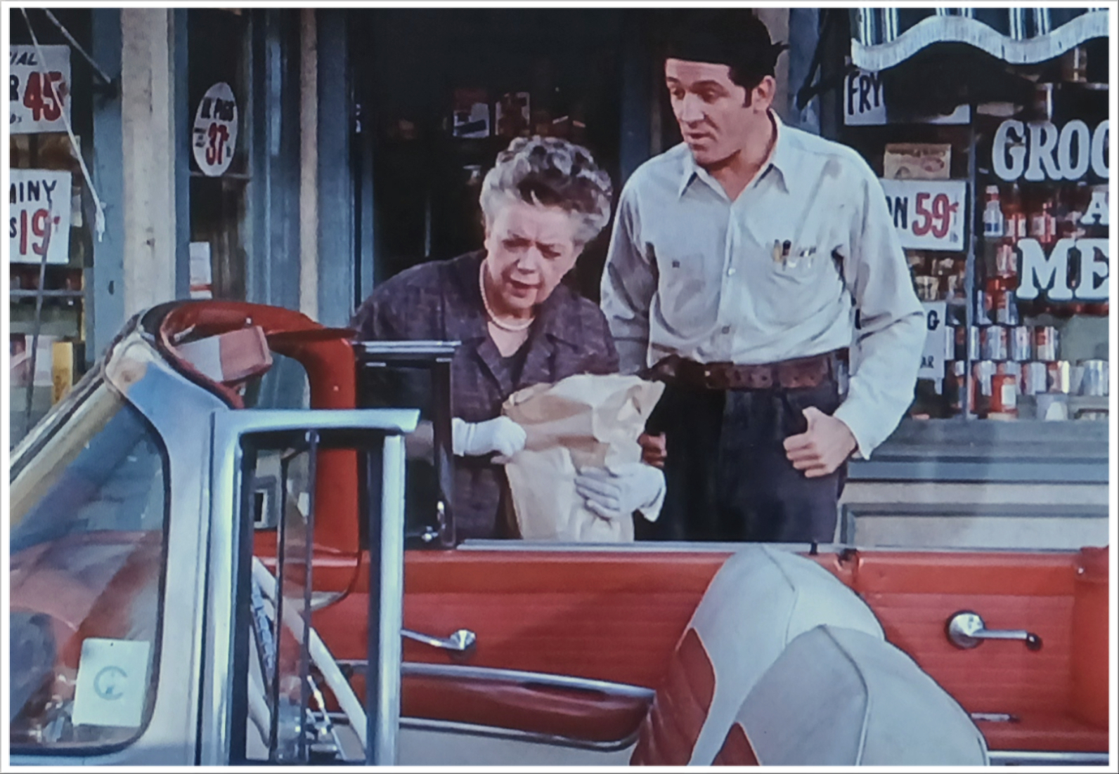 Photo of Frances Bavier as Aunt Bee Taylor, George Lindsey as 