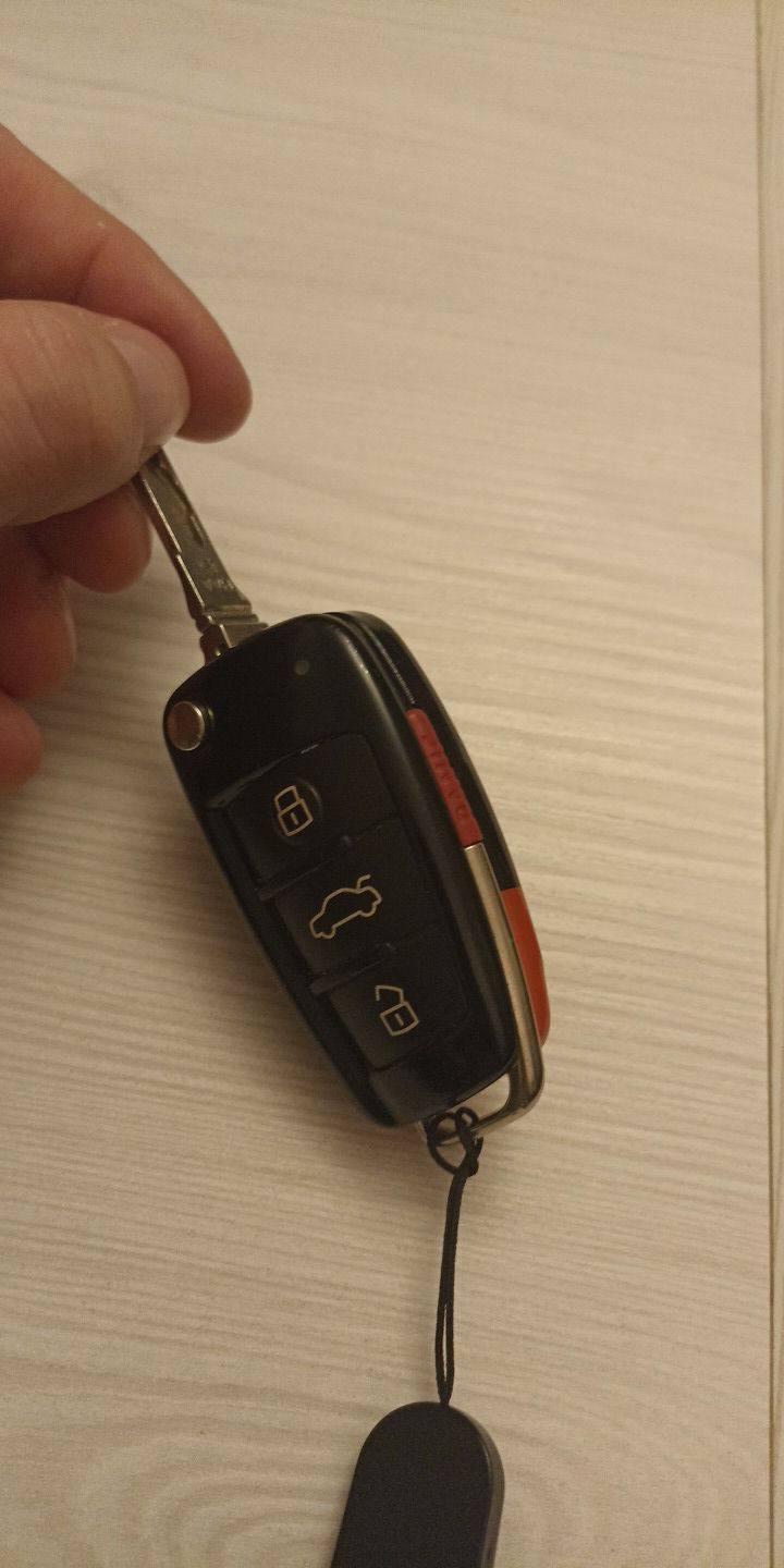 Hi guys. This key audi Q3 2015 is possible to renew?