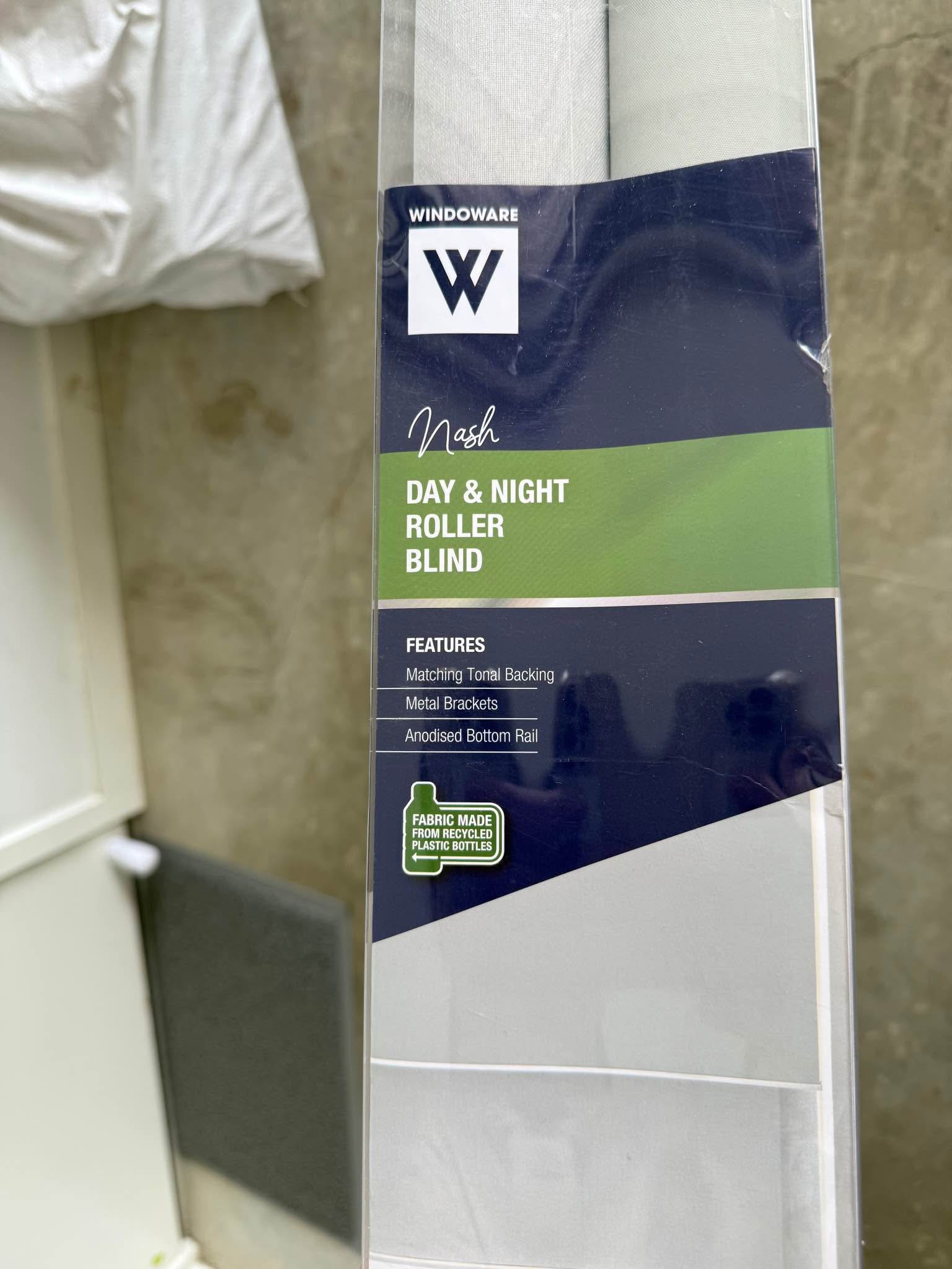 FREE 2 Sets for Day Night Roller Blind - Windoware 210 x 240cm Grey ...