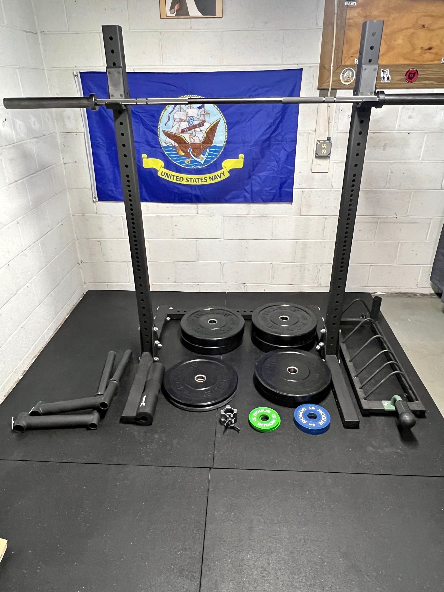 Rogue Monster Lite Rack + Rogue Barbell + Full Bumper Set + Accessories ...