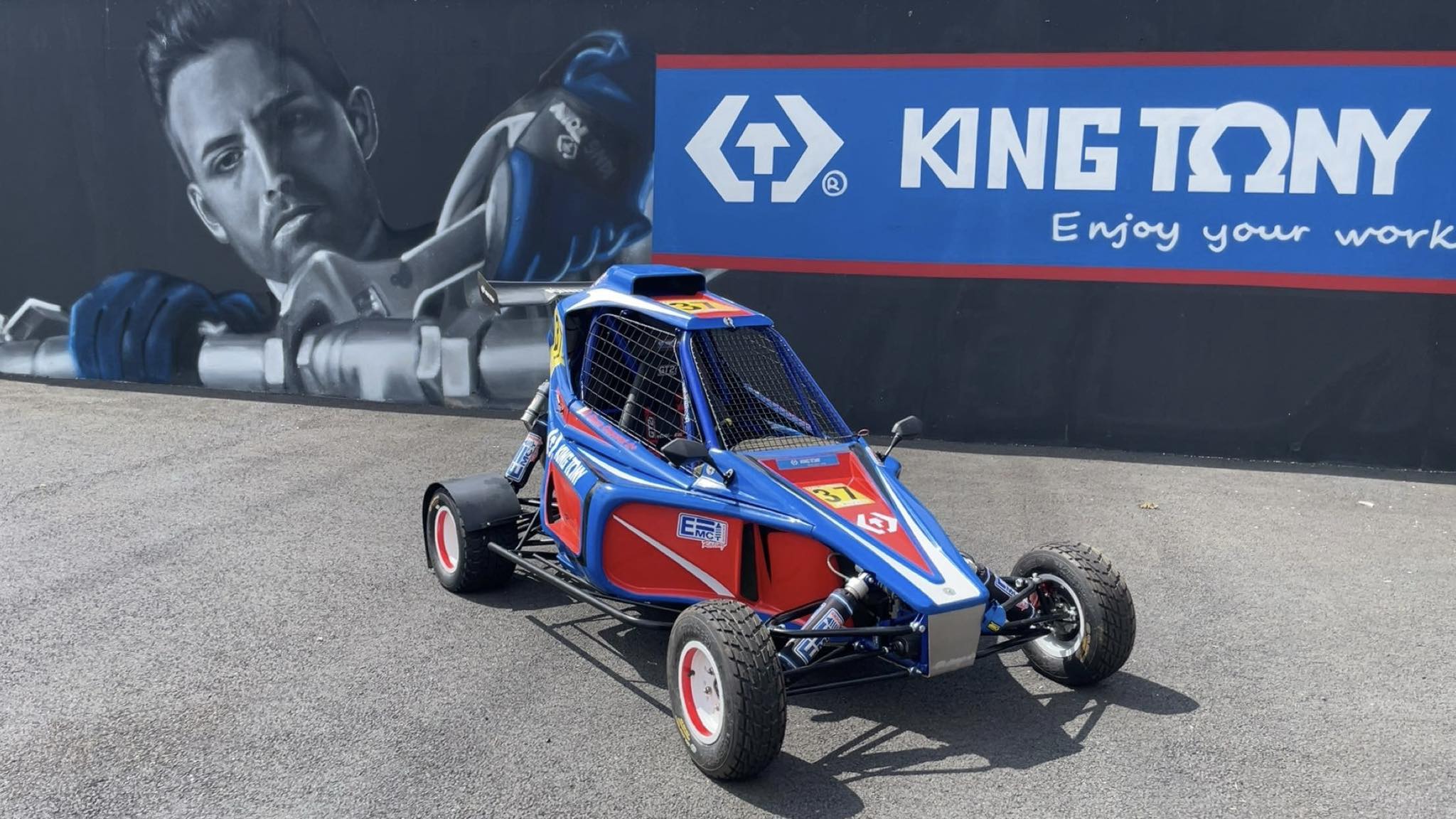 Ceres Team Racing updated their cover... - Ceres Team Racing