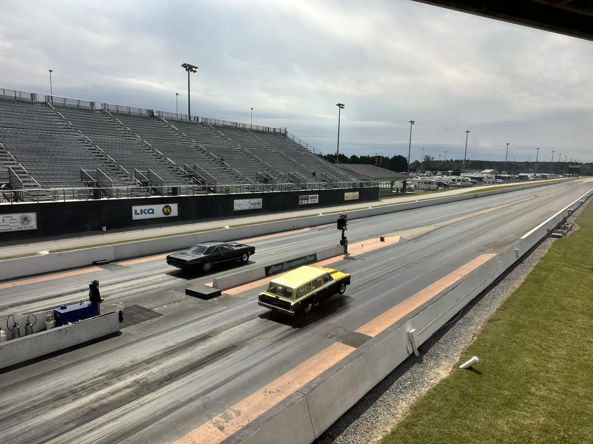 It’s an absolute gorgeous day at... - GALOT Motorsports Park