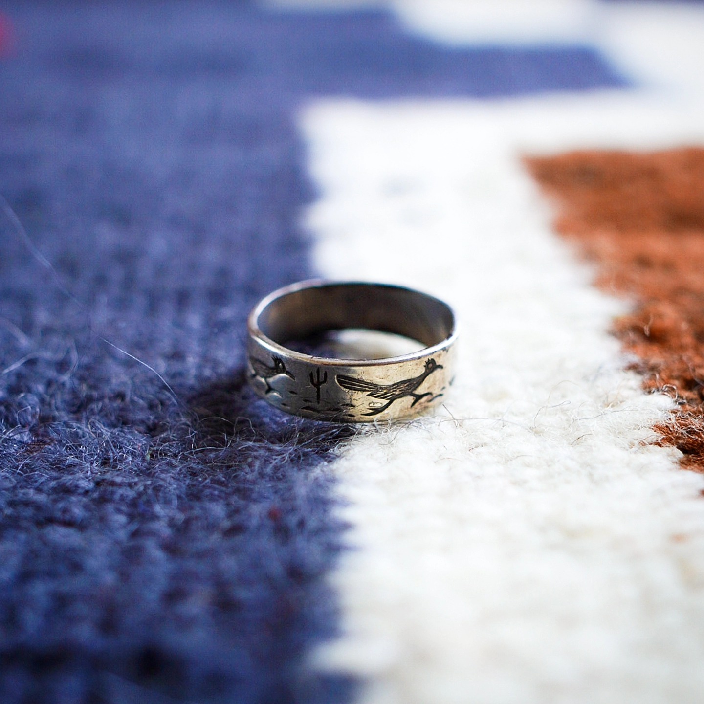 07 Vintage - NAVAJO BELL TRADING POST Roadrunner Ring... | Facebook