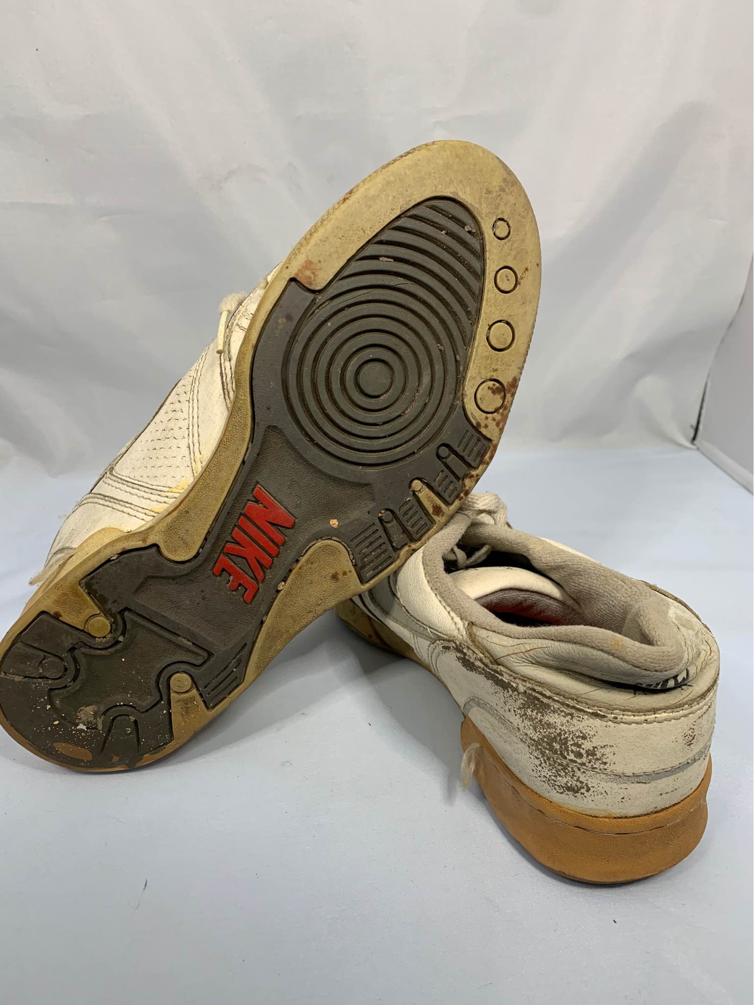 Vintage 1988 Nike Air Delta Force Low Basketball Shoes Size 9.5 ...